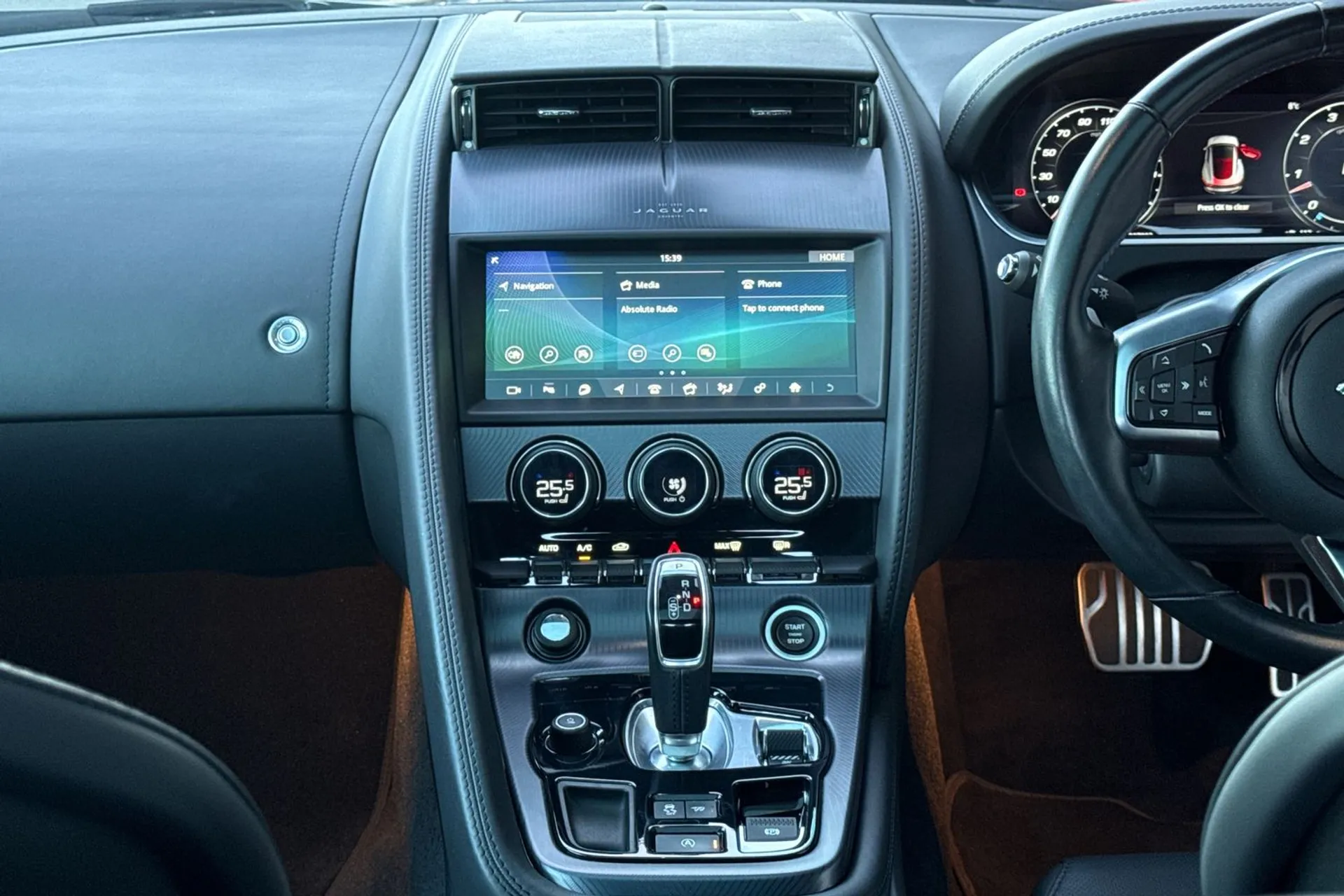 Jaguar F-TYPE thumbnail image number 29