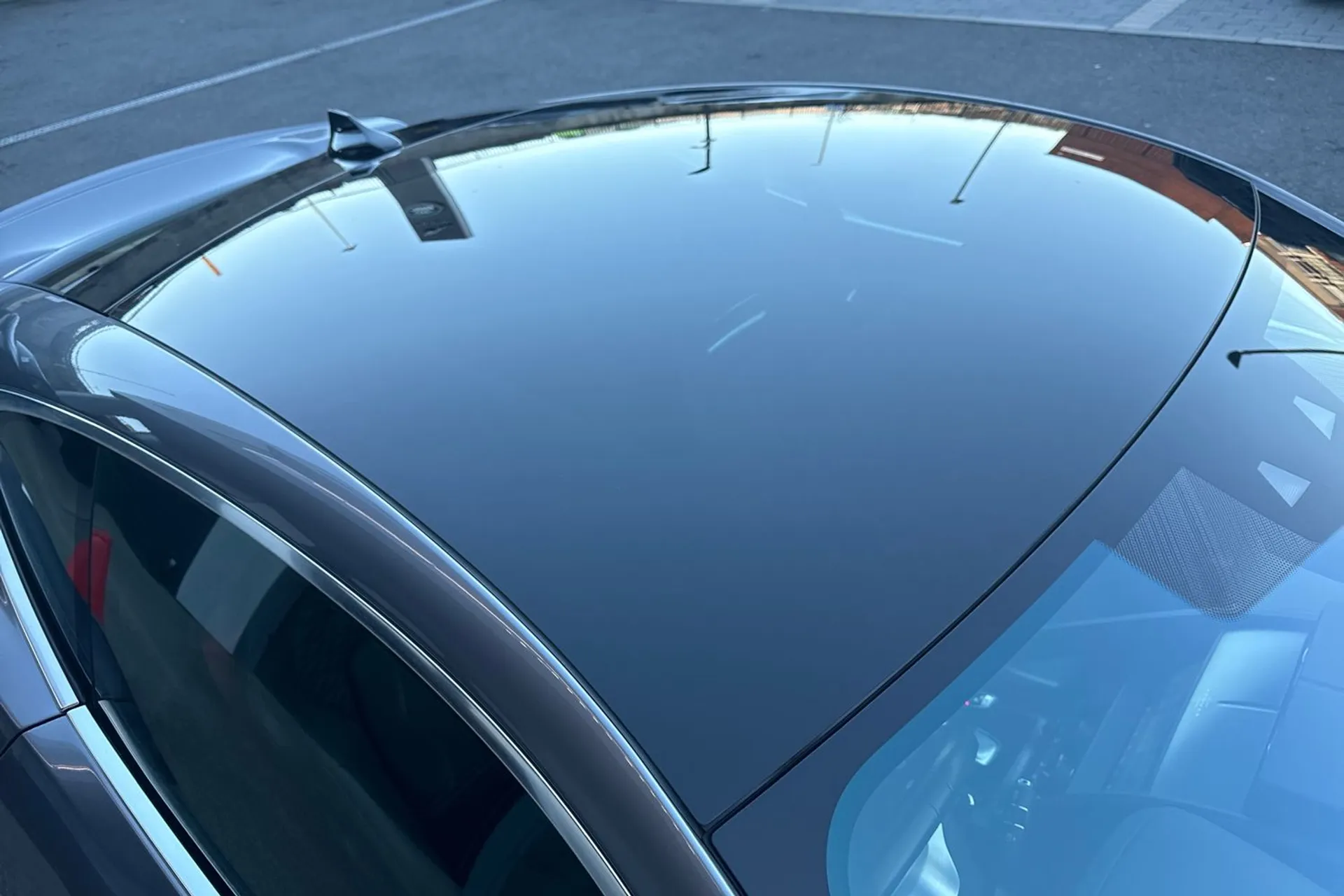 Jaguar F-TYPE thumbnail image number 35