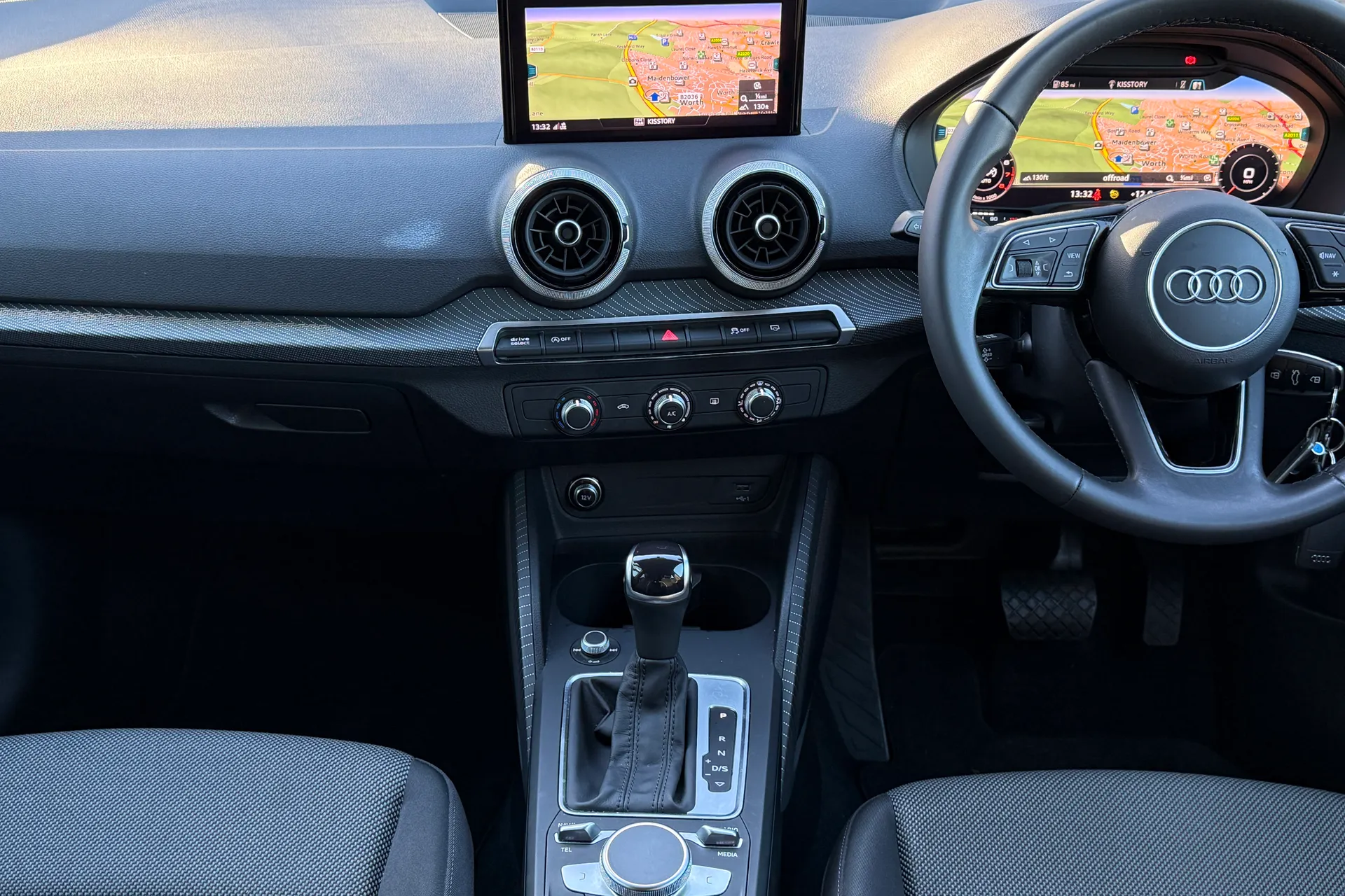 Audi Q2 thumbnail image number 5