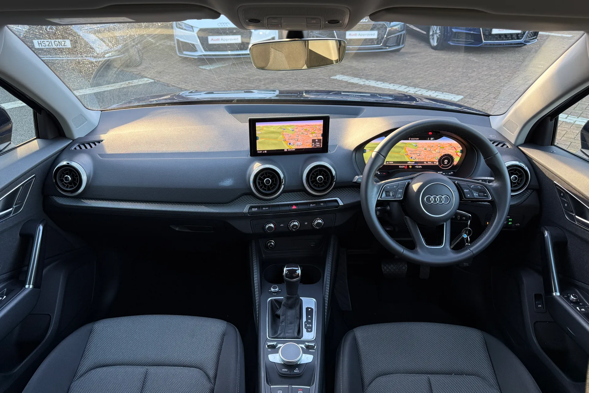 Audi Q2 thumbnail image number 3