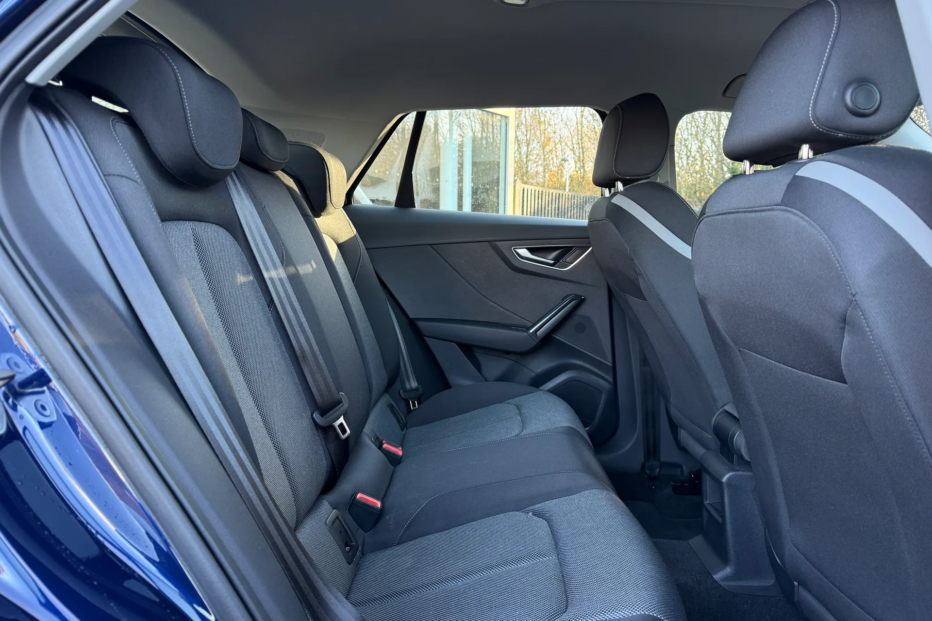 Audi Q2 thumbnail image number 10