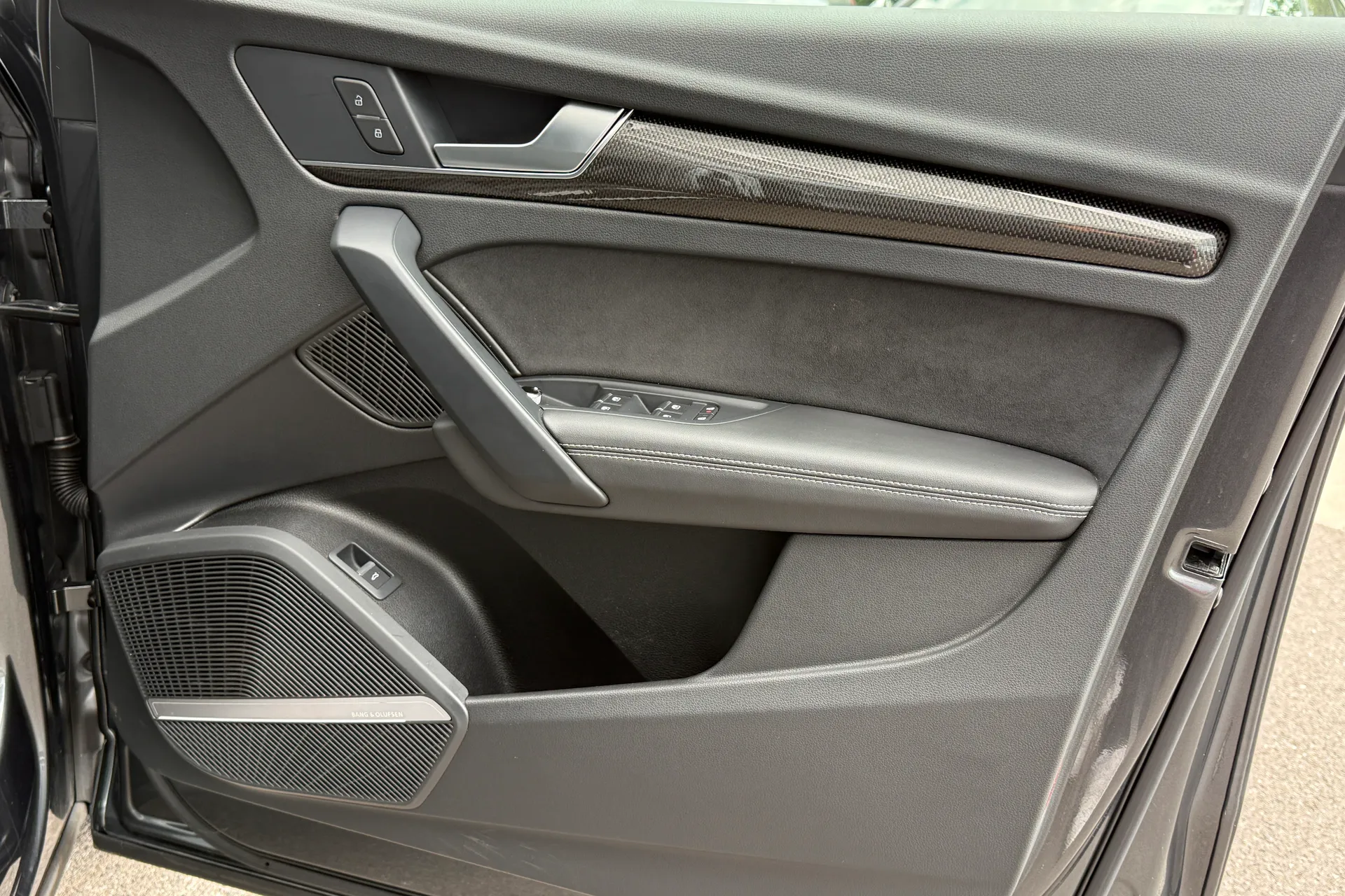 Audi Q5 thumbnail image number 41