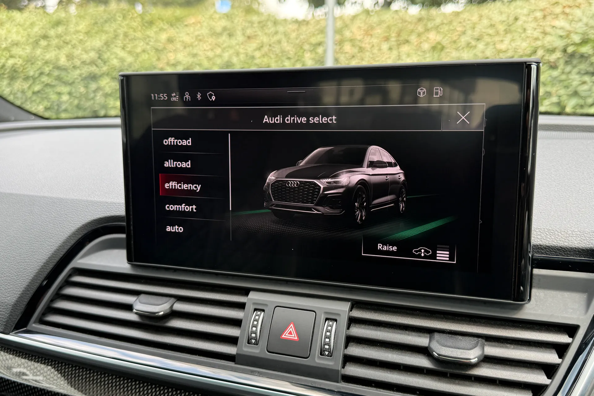 Audi Q5 thumbnail image number 31