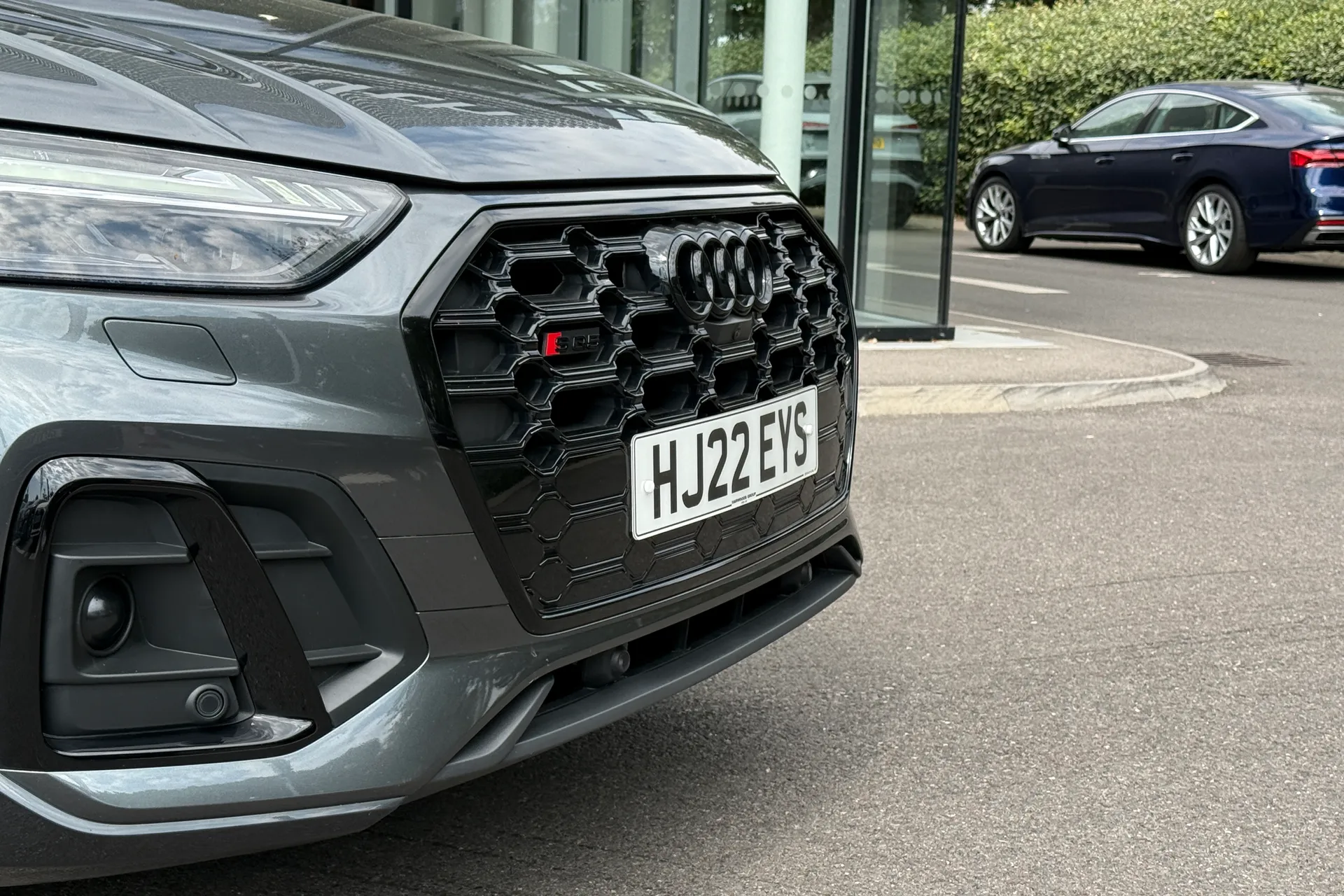 Audi Q5 thumbnail image number 11