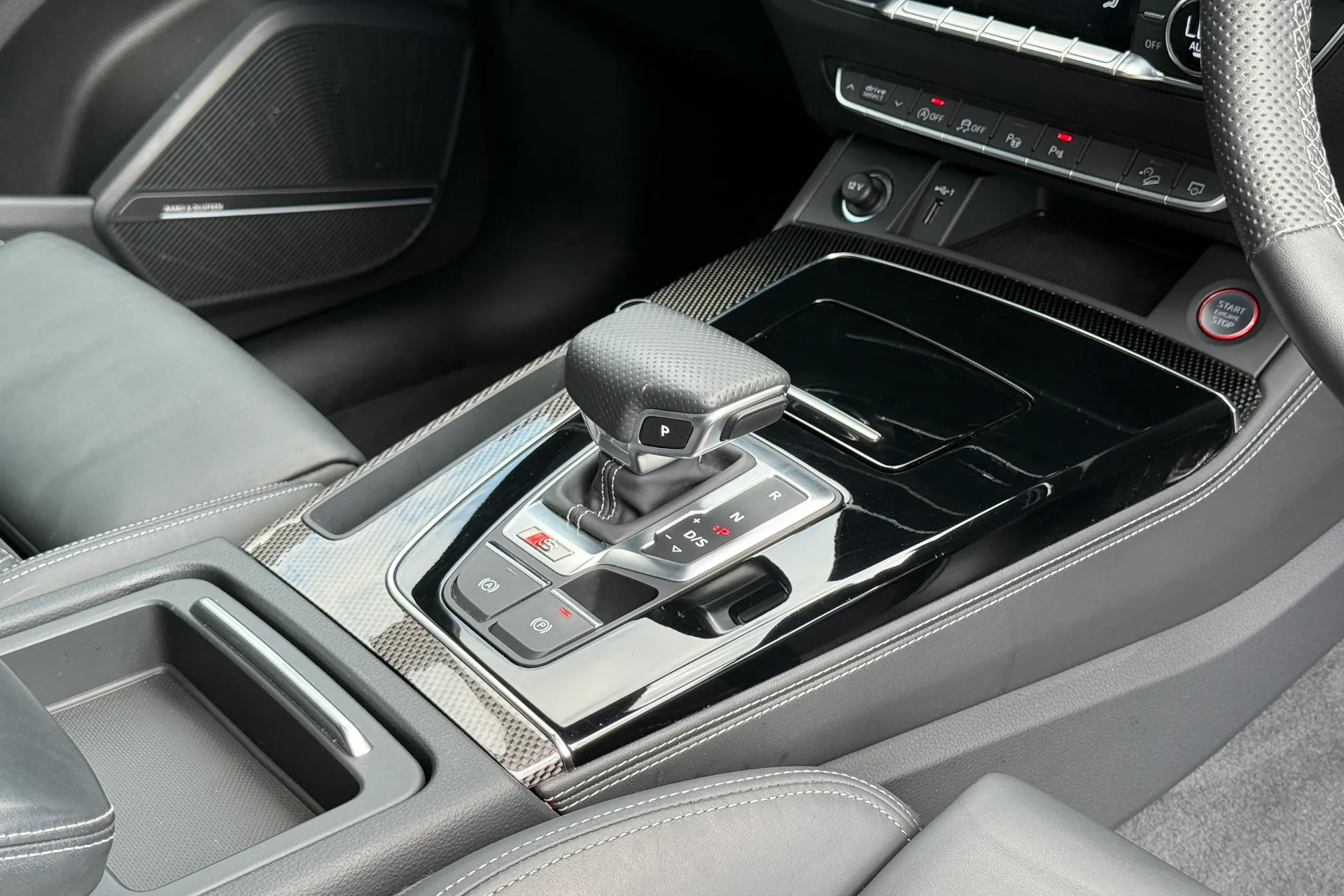 Audi Q5 thumbnail image number 40
