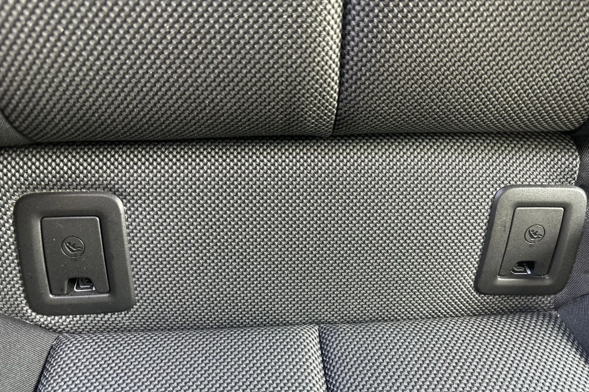 Audi Q2 thumbnail image number 23