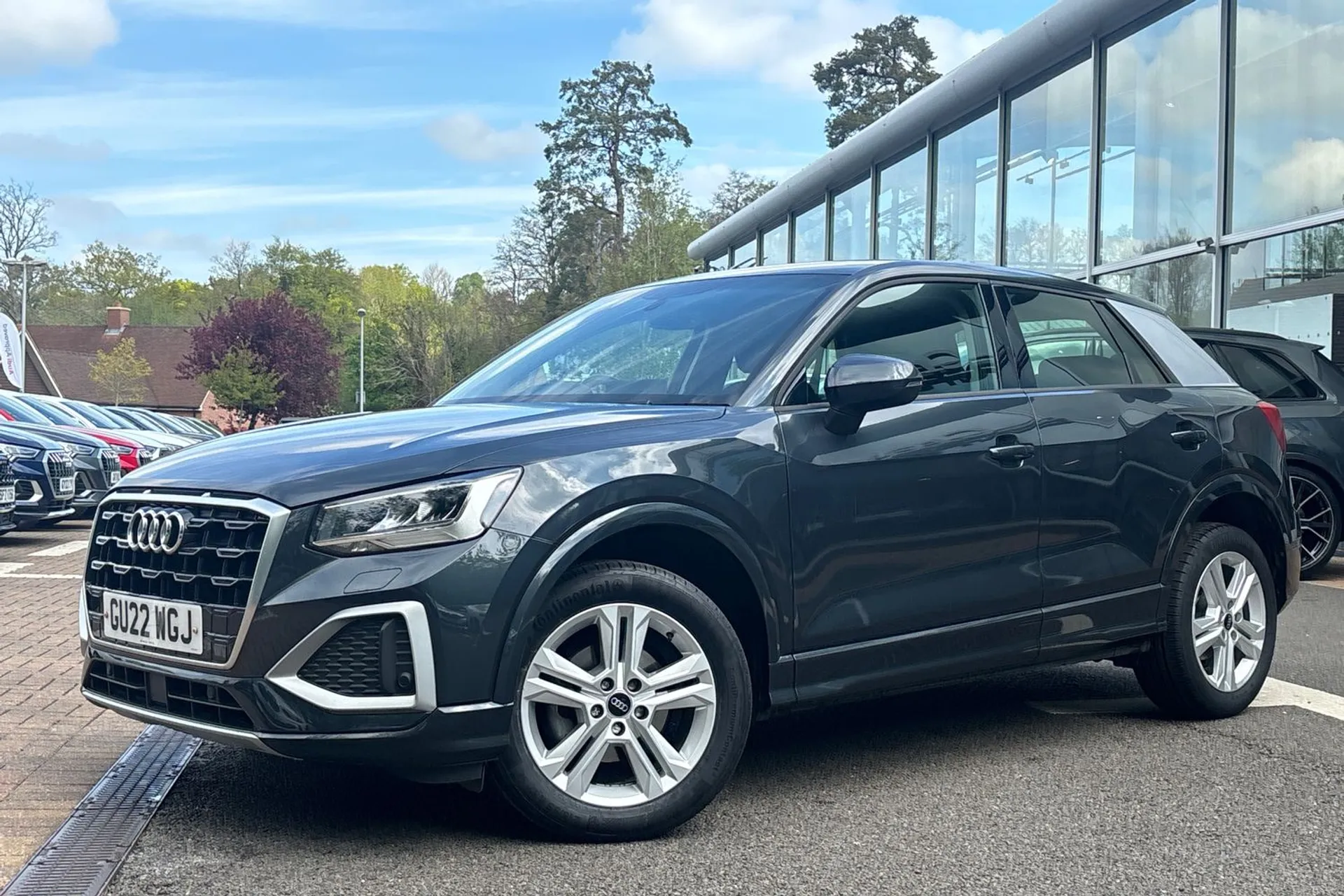 Audi Q2 thumbnail image number 10