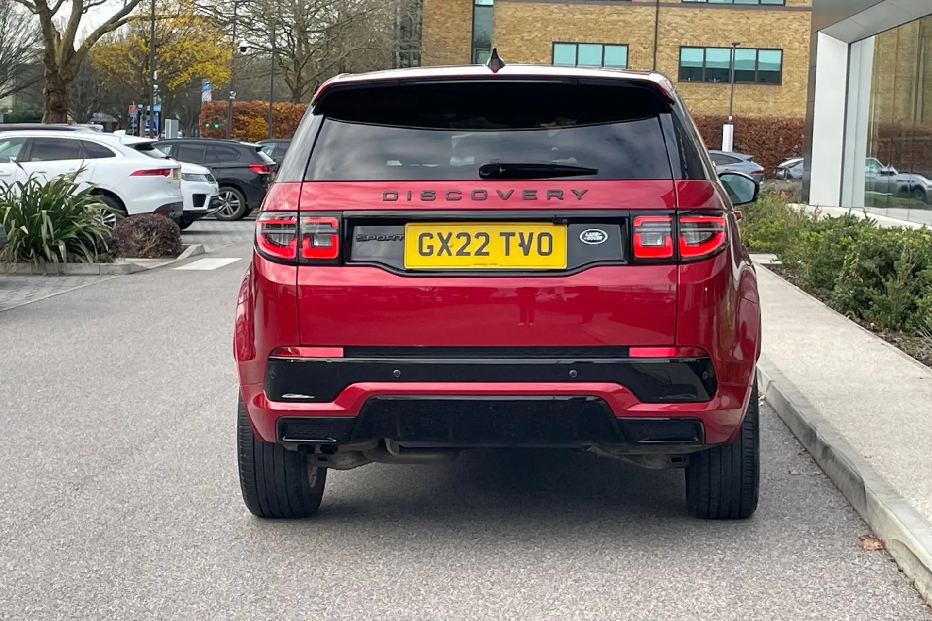 LAND ROVER DISCOVERY SPORT thumbnail image number 11