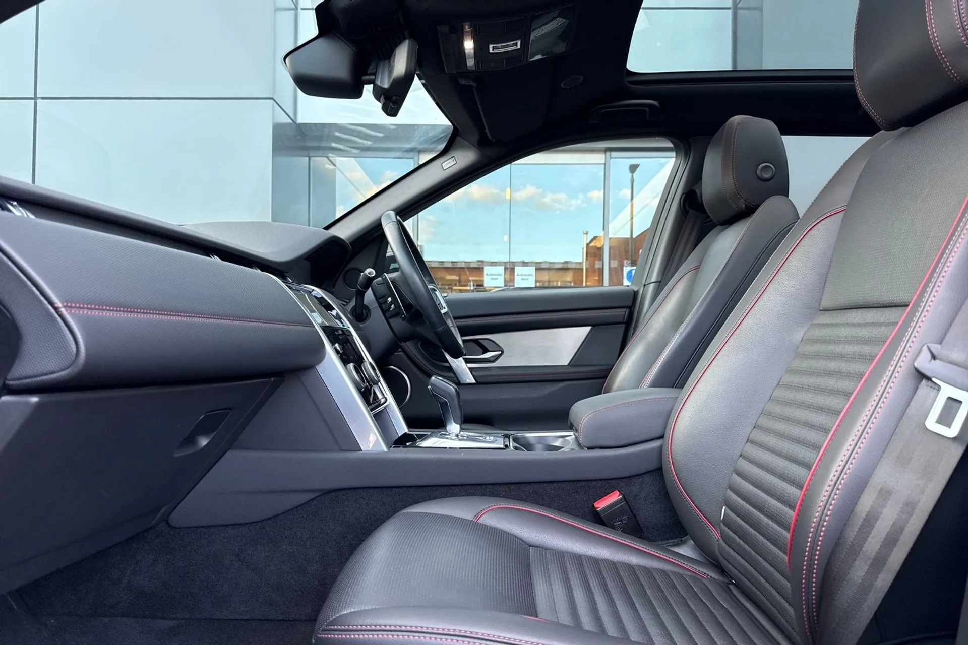 LAND ROVER DISCOVERY SPORT thumbnail image number 44