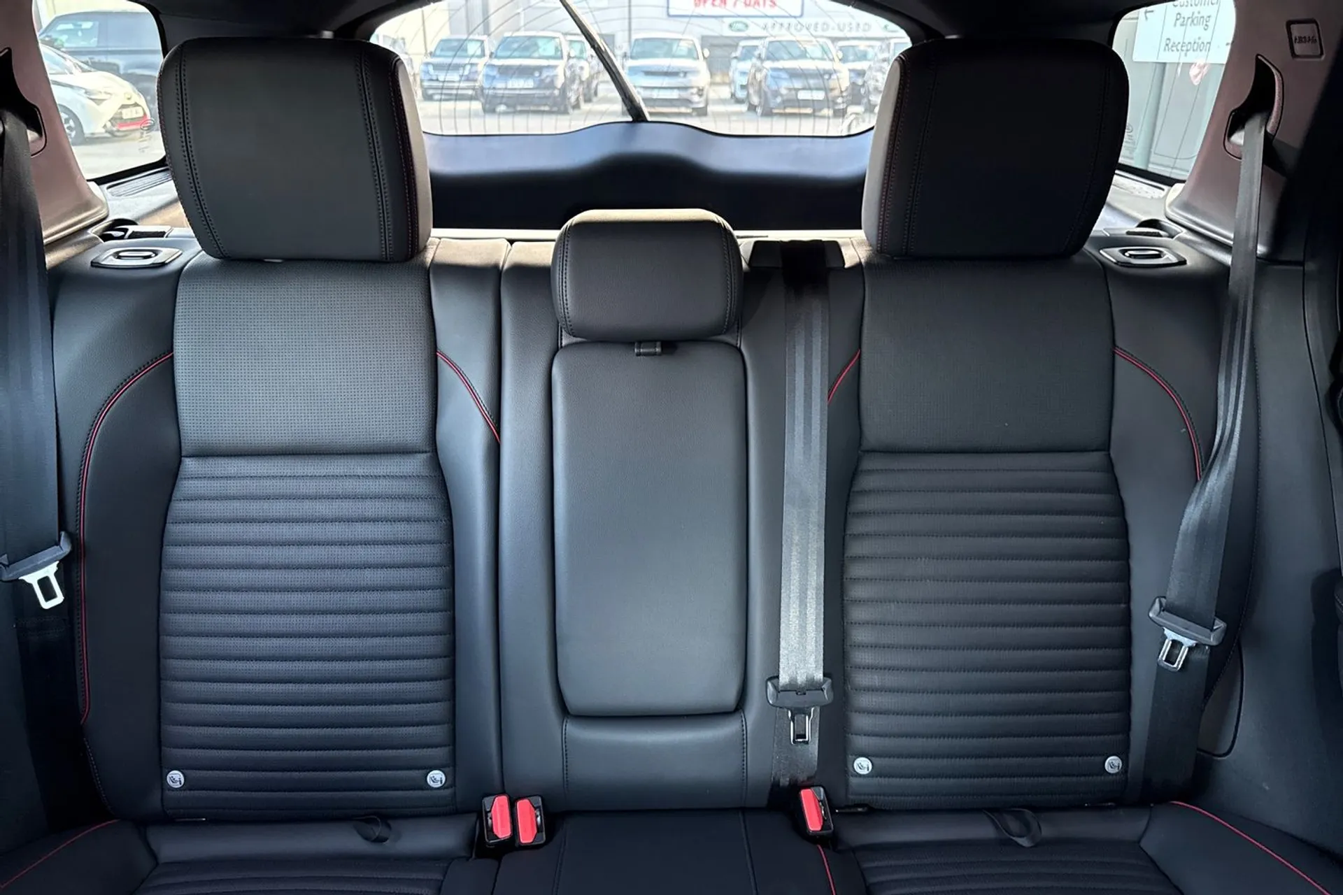 LAND ROVER DISCOVERY SPORT thumbnail image number 35