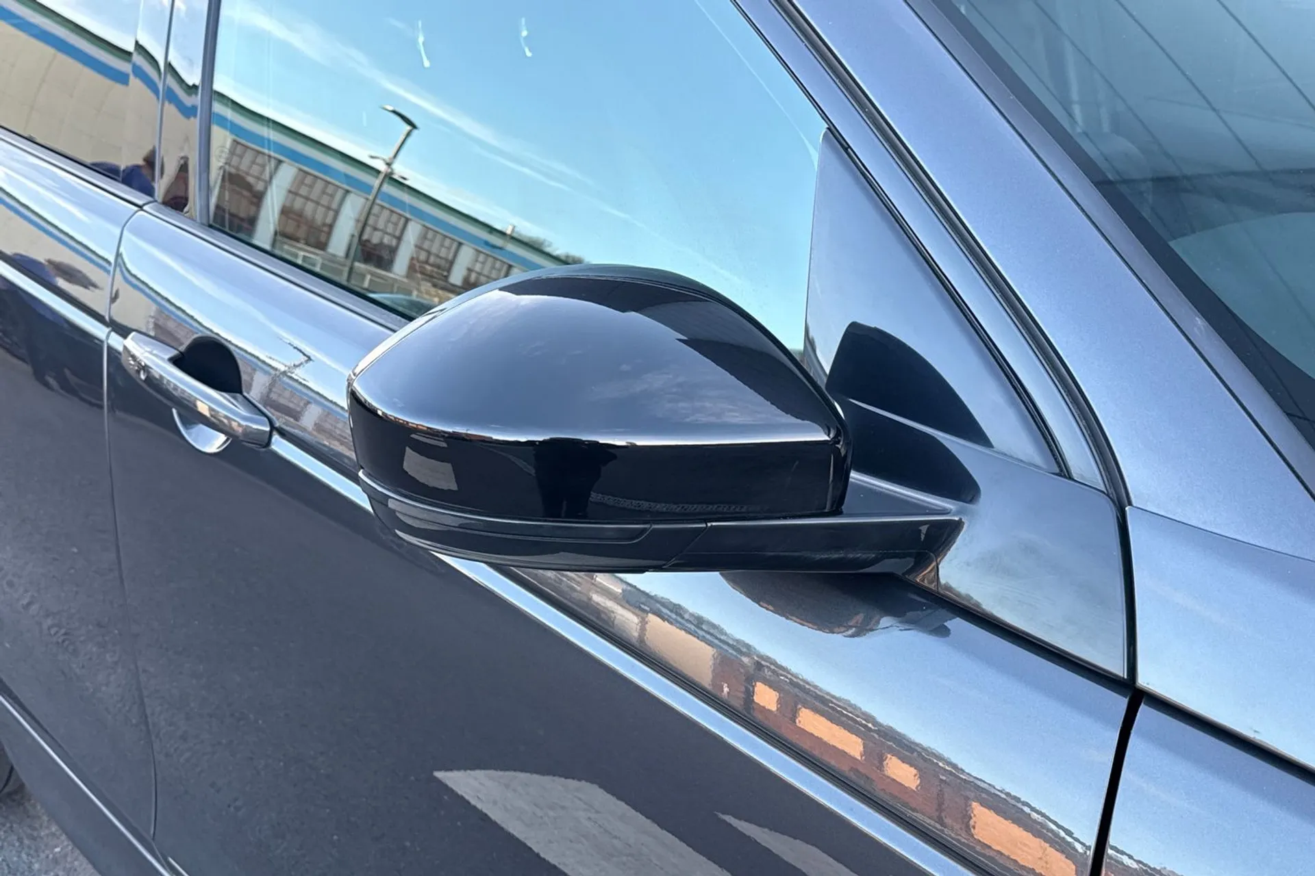 LAND ROVER DISCOVERY SPORT thumbnail image number 30