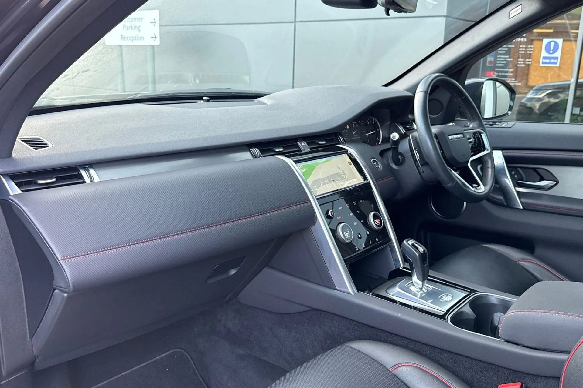 LAND ROVER DISCOVERY SPORT thumbnail image number 43