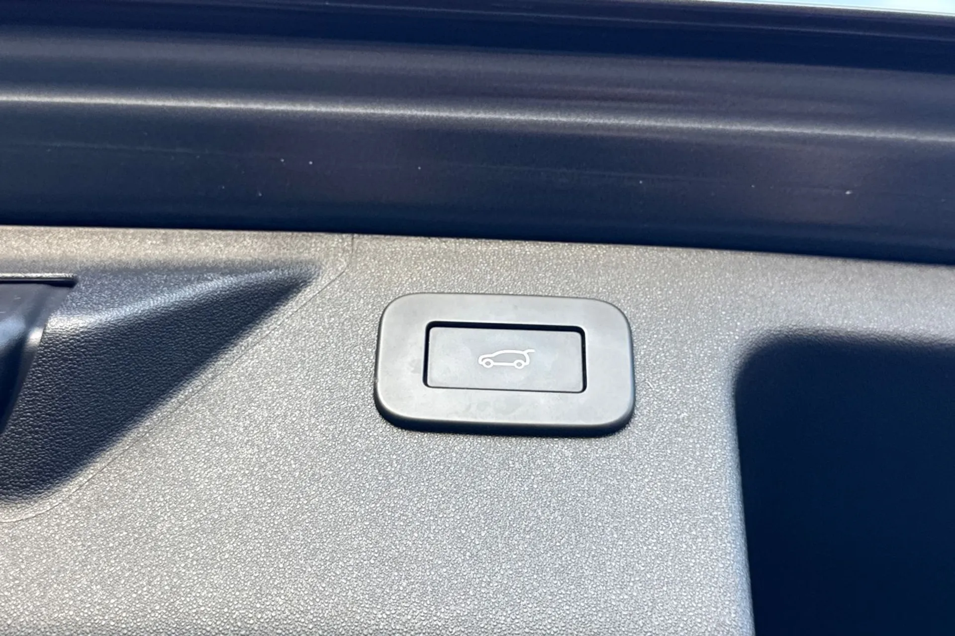 LAND ROVER DISCOVERY SPORT thumbnail image number 40