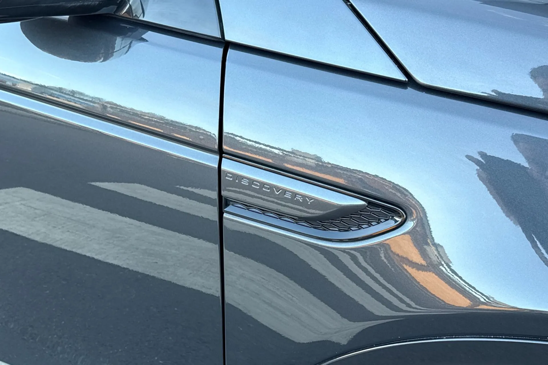 LAND ROVER DISCOVERY SPORT thumbnail image number 31