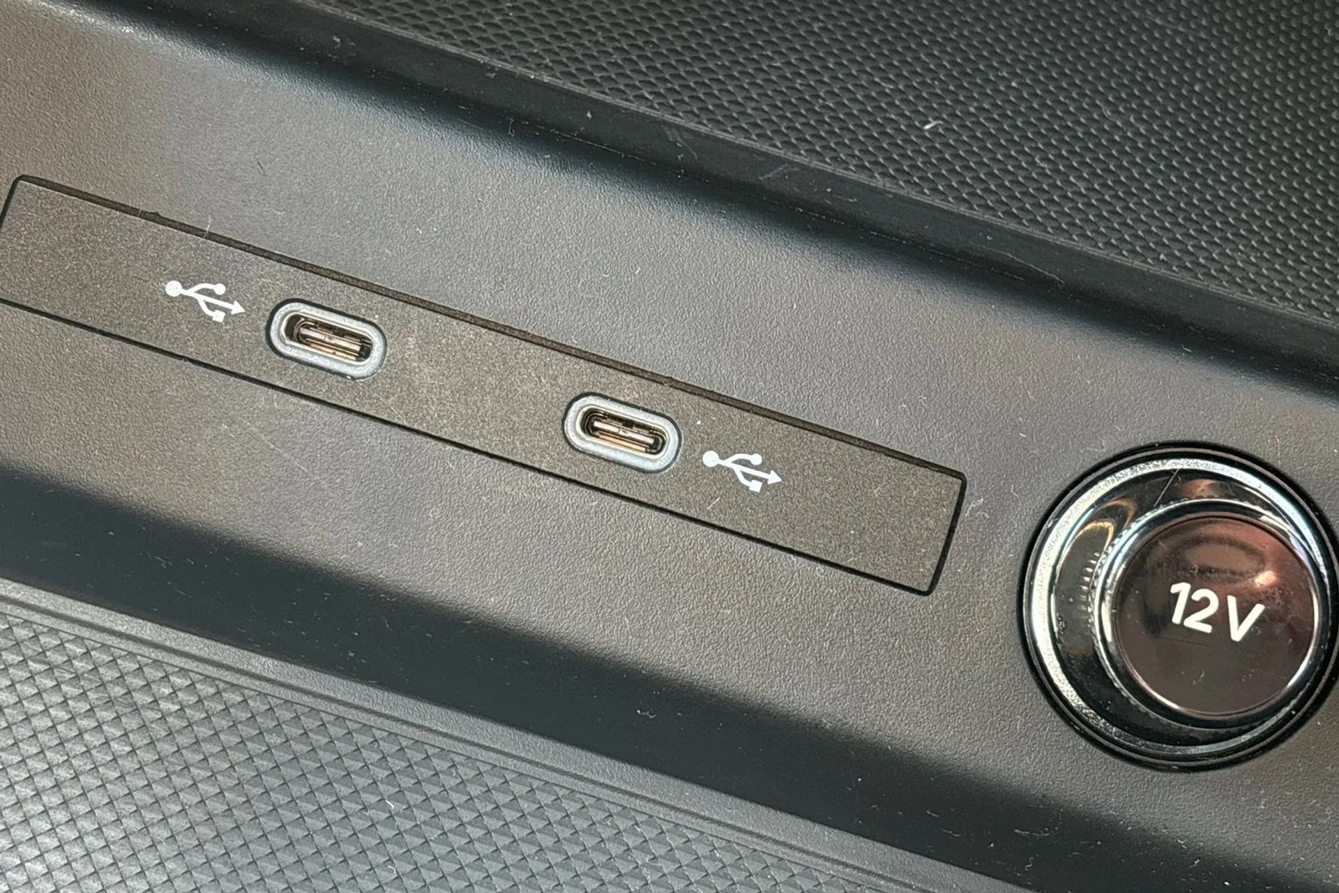 Audi Q4 thumbnail image number 44