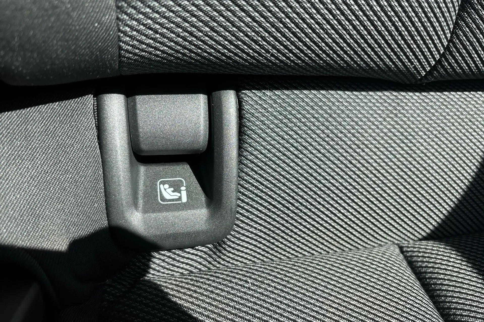 Audi Q4 thumbnail image number 24