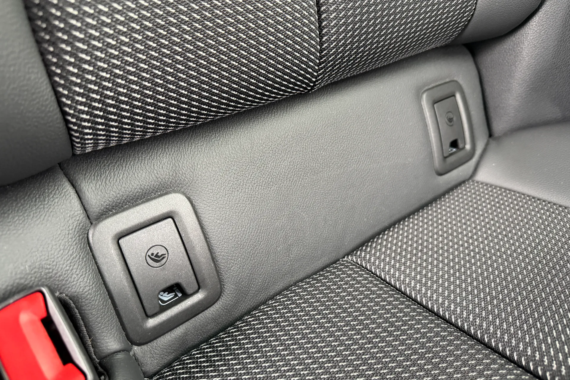 Audi Q2 thumbnail image number 41