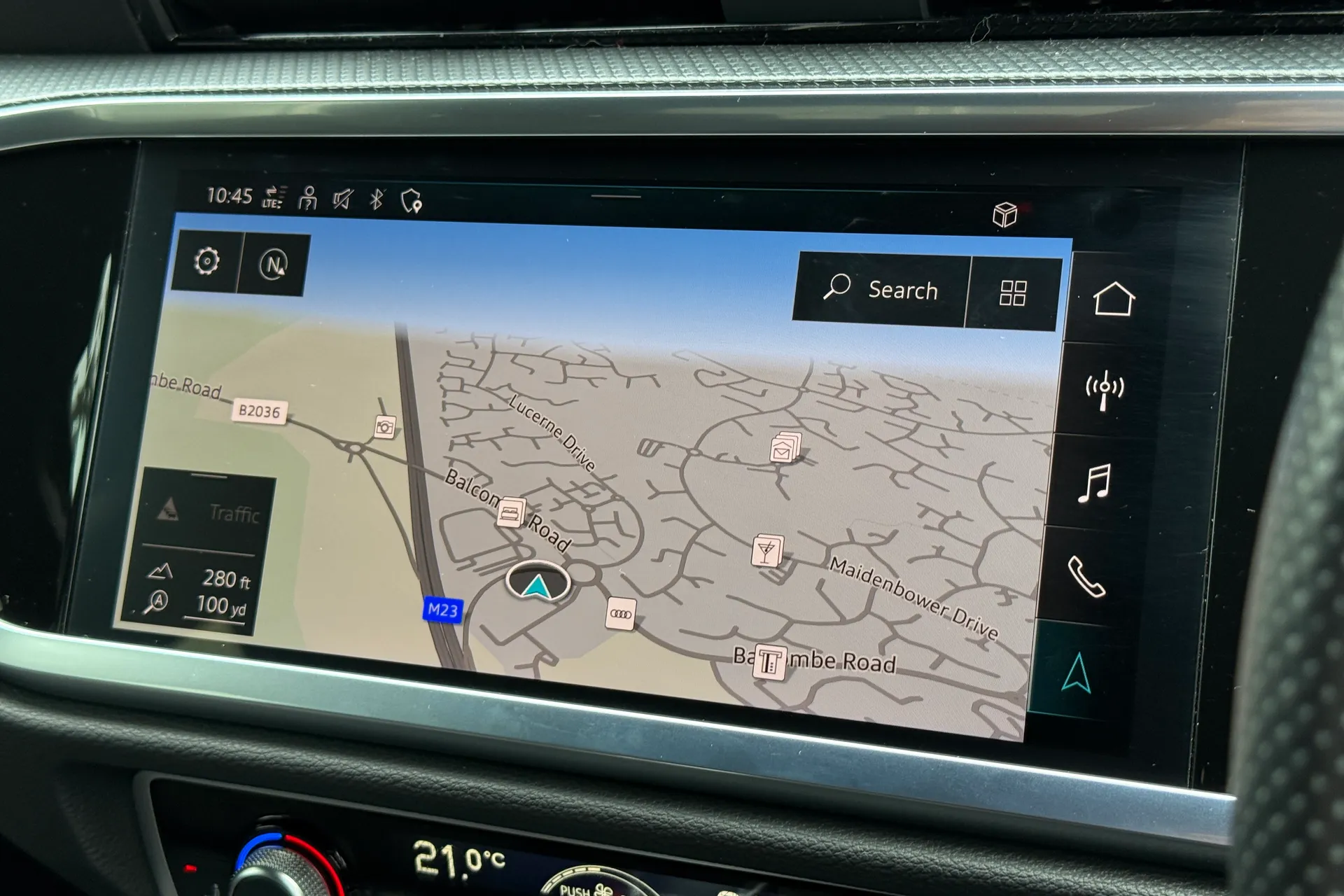 Audi Q3 thumbnail image number 4