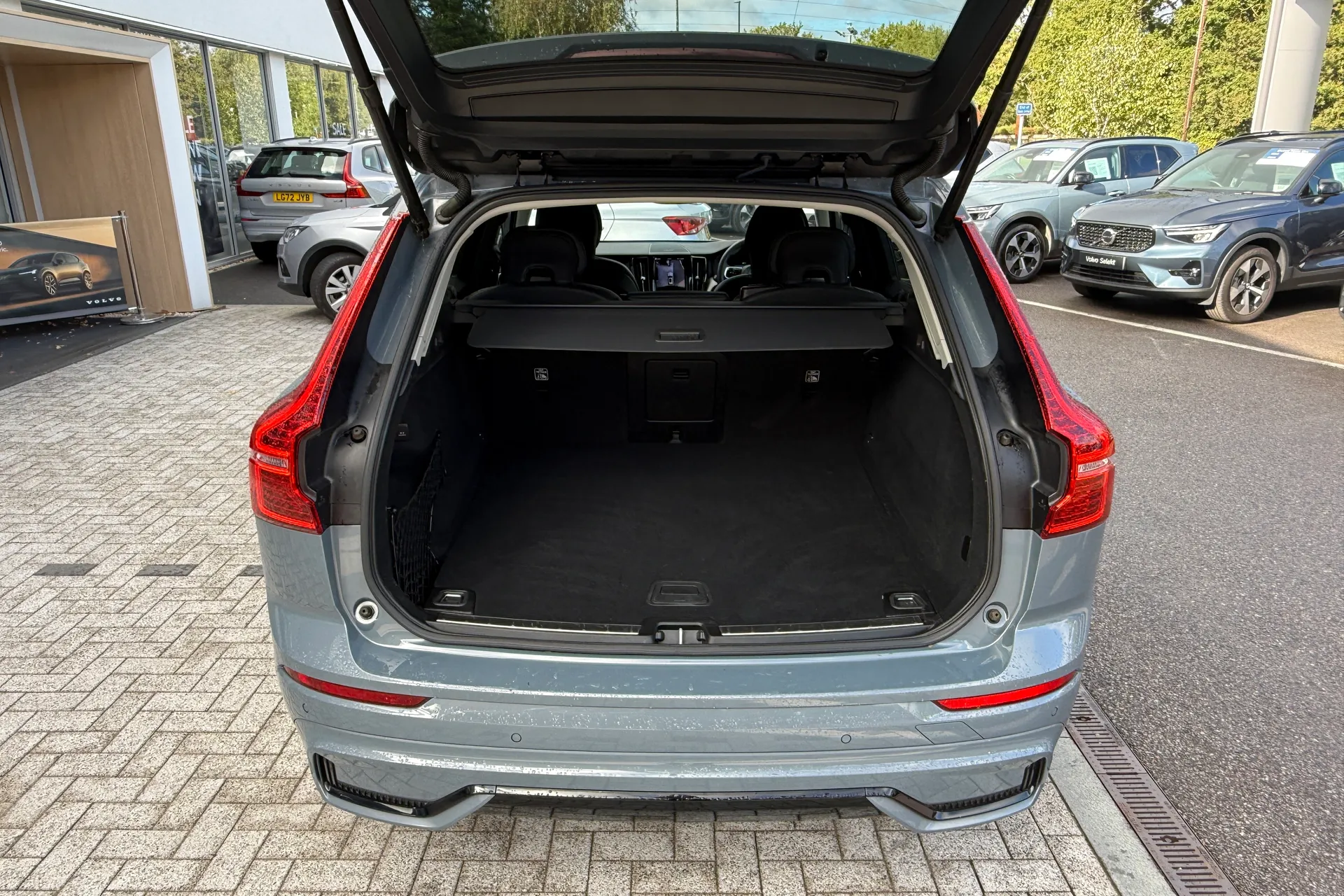 Volvo XC60 thumbnail image number 20
