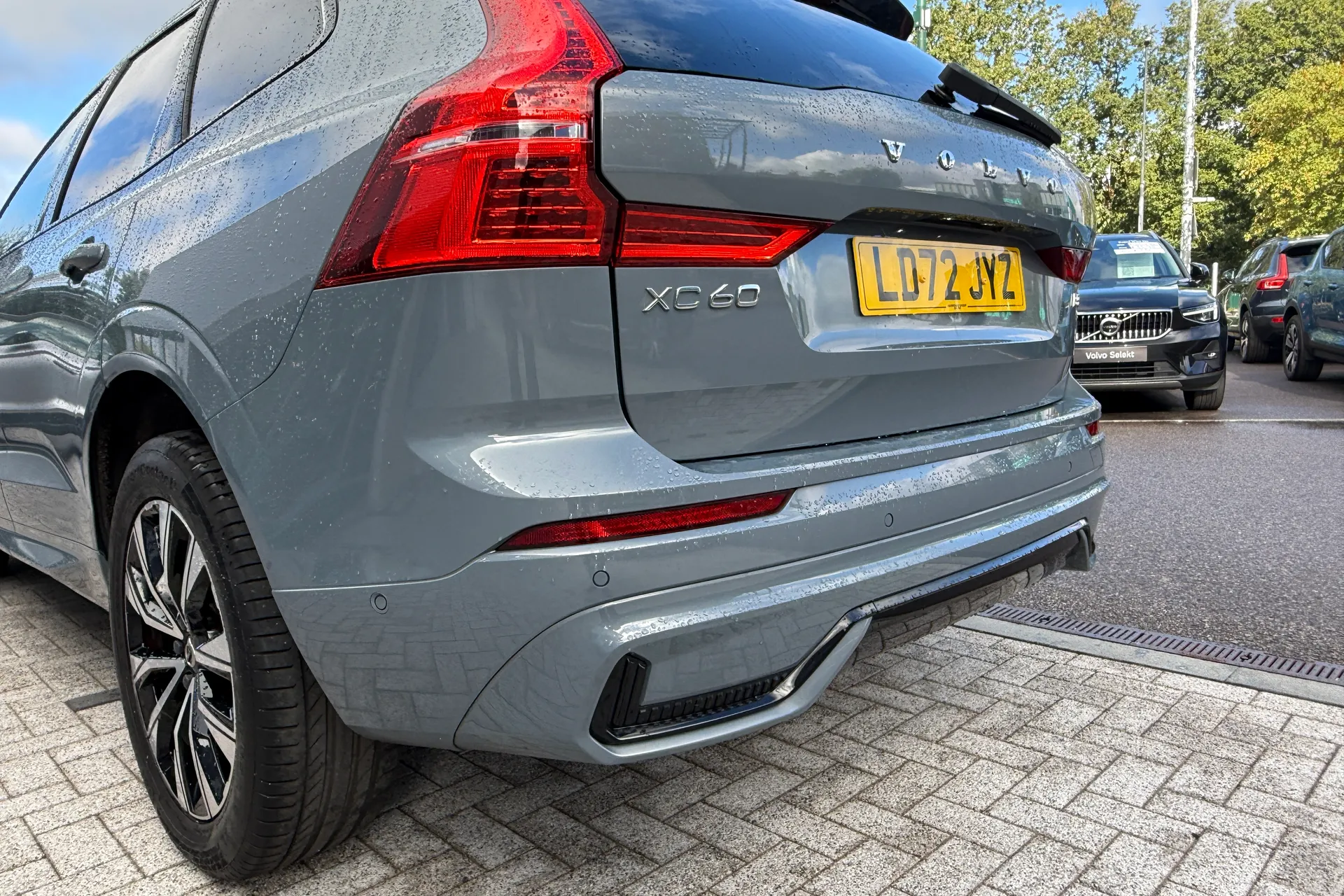 Volvo XC60 thumbnail image number 19