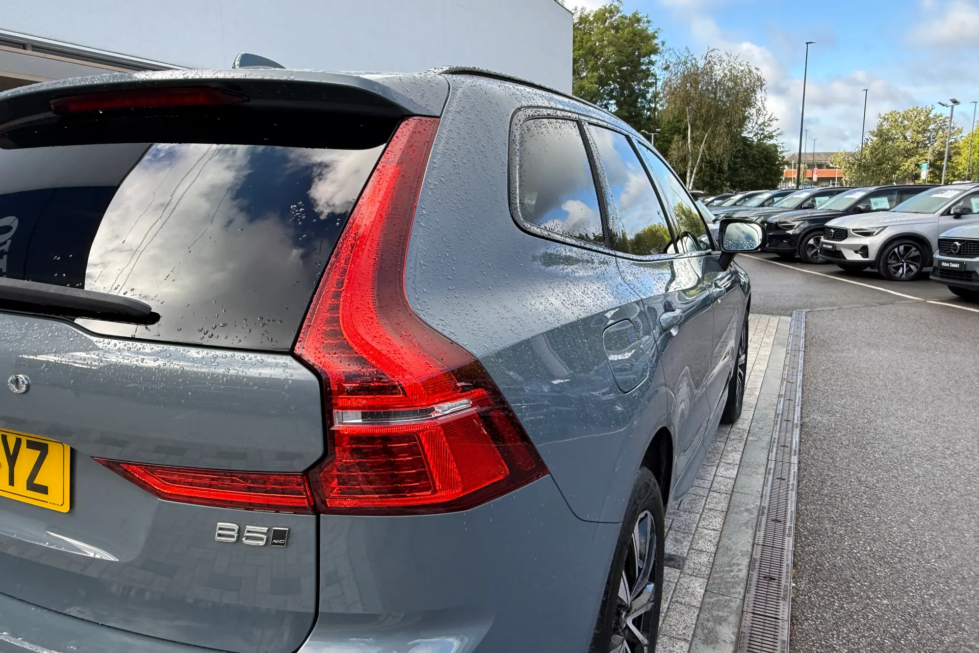 Volvo XC60 thumbnail image number 17