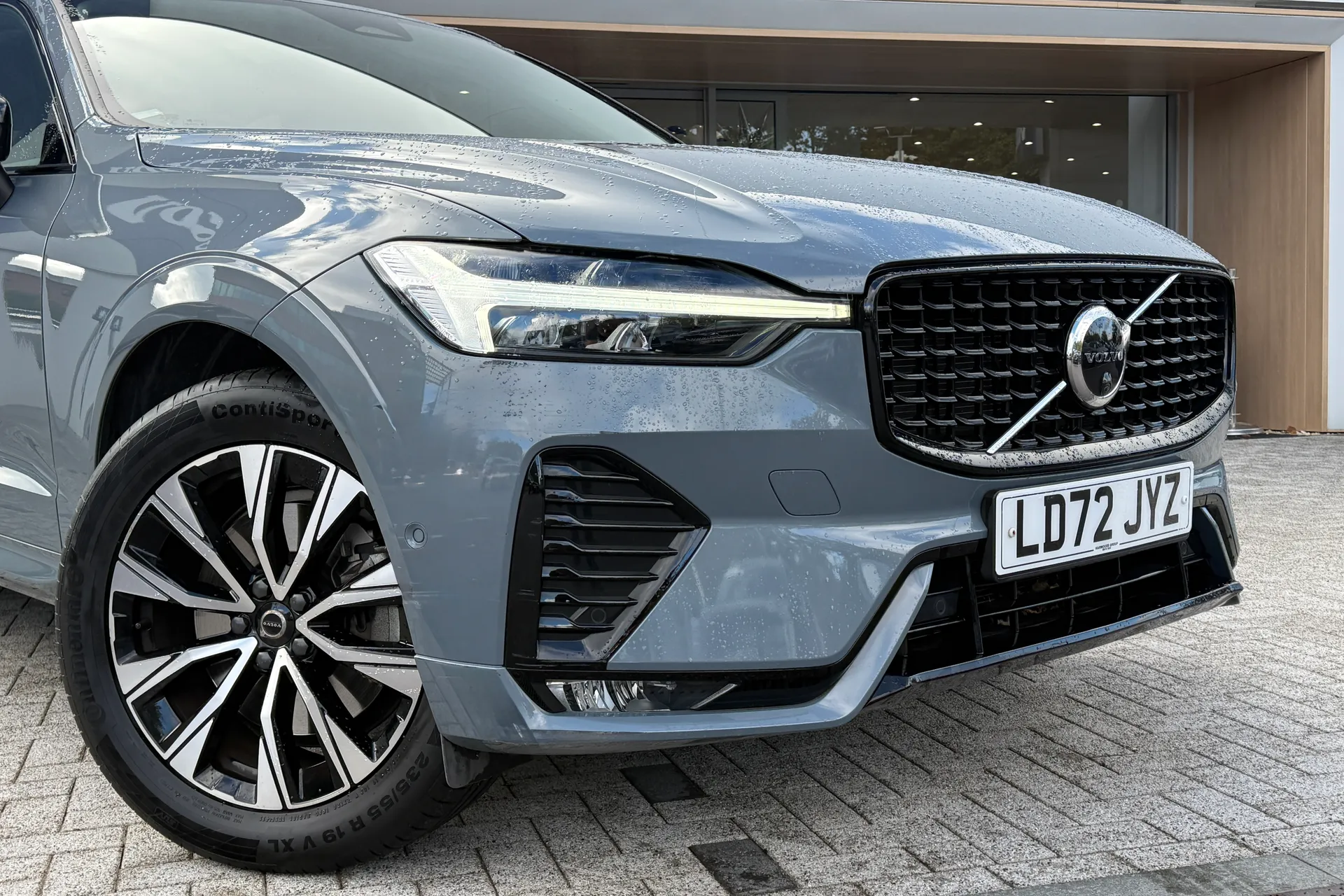 Volvo XC60 thumbnail image number 7