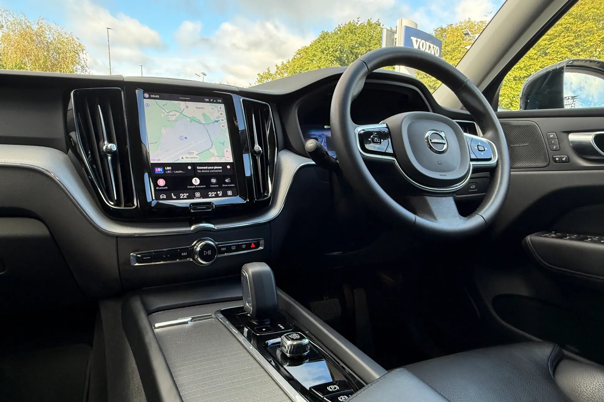 Volvo XC60 thumbnail image number 34