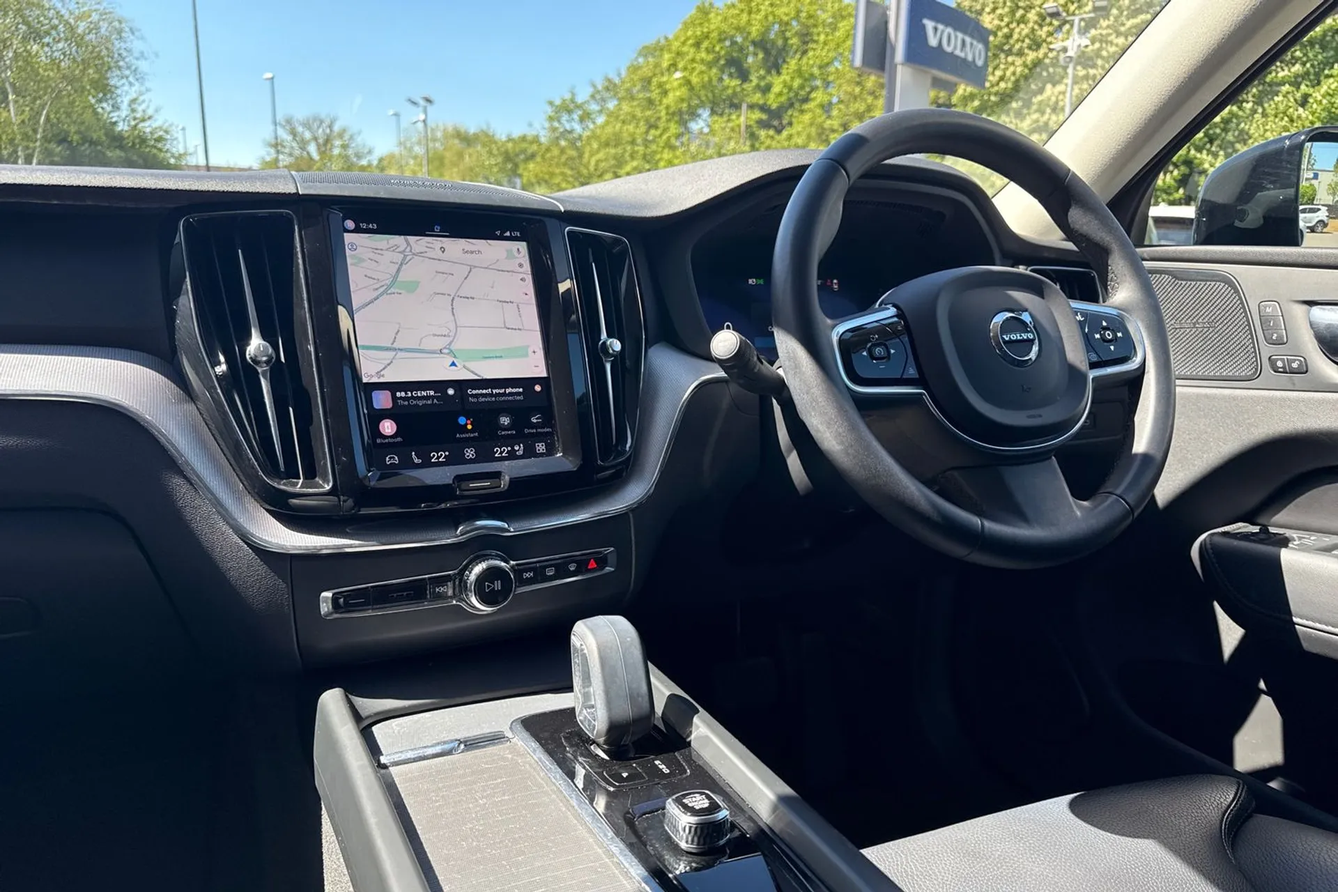 Volvo XC60 thumbnail image number 36
