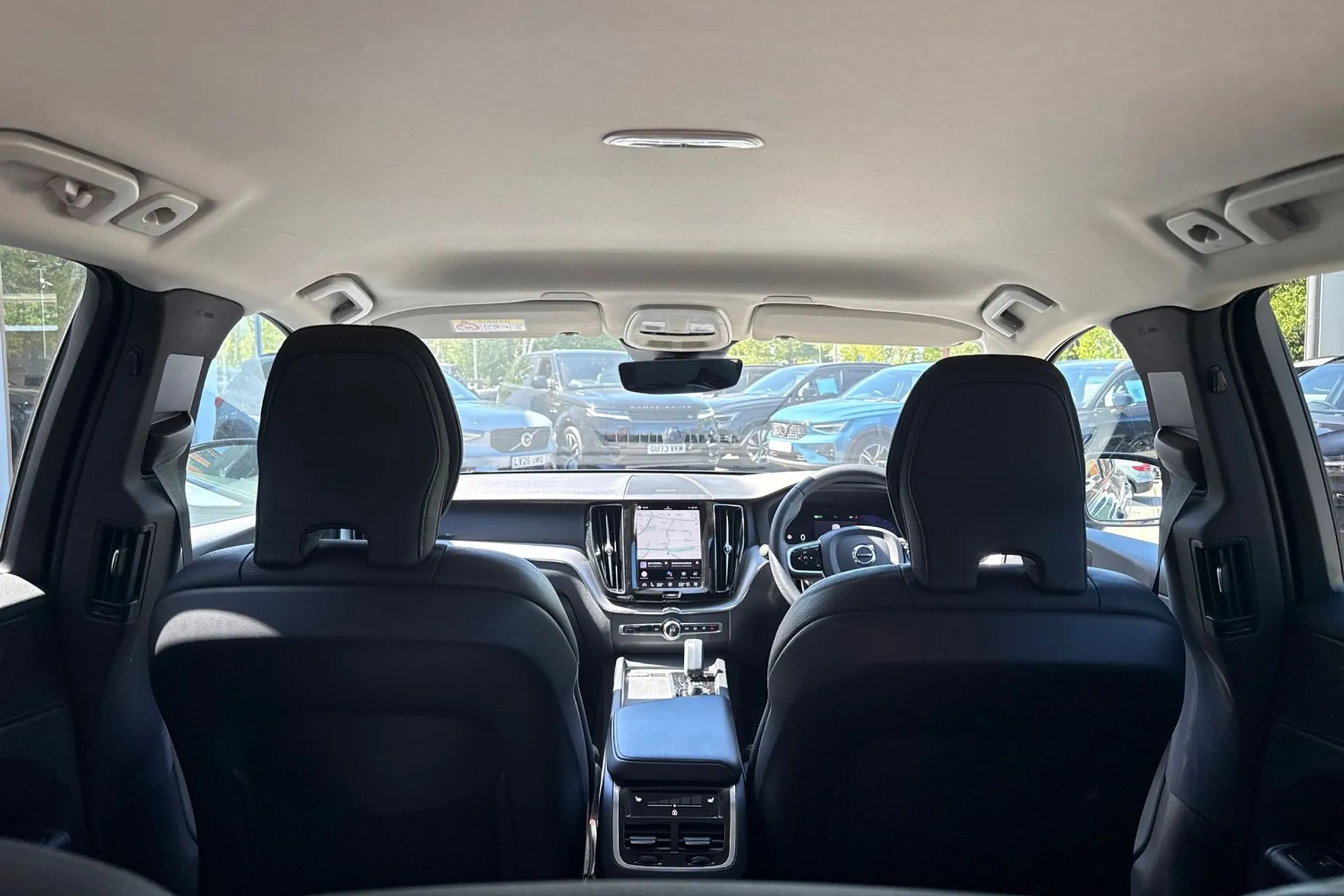 Volvo XC60 thumbnail image number 22