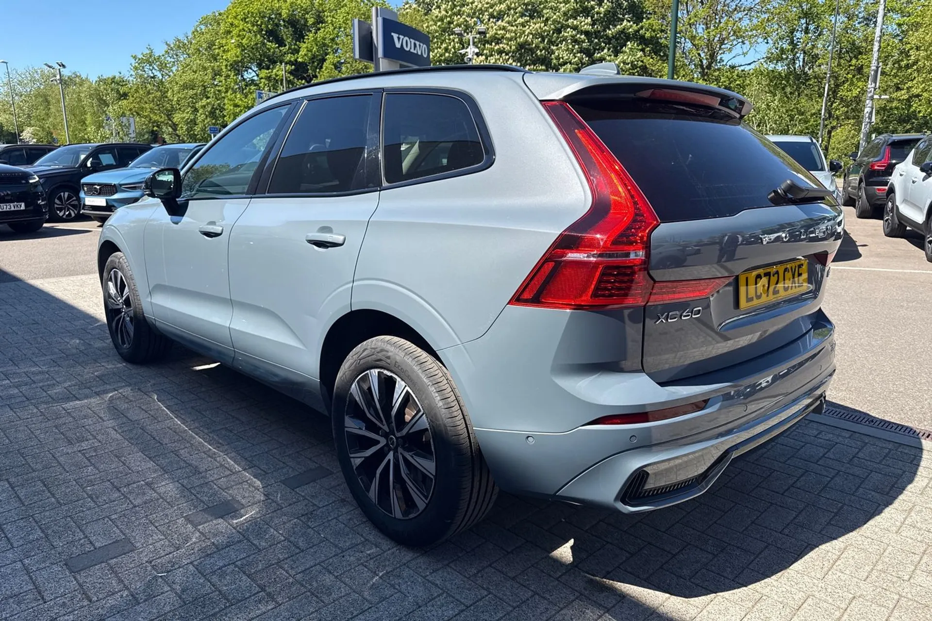 Volvo XC60 thumbnail image number 10