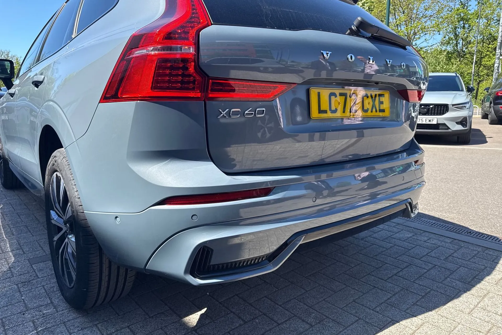 Volvo XC60 thumbnail image number 18