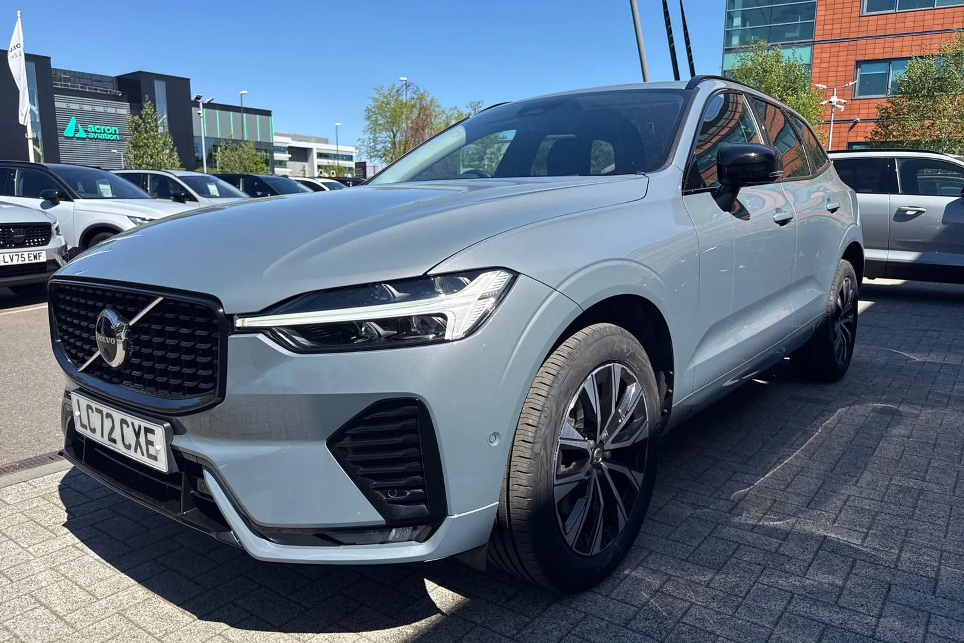 Volvo XC60 thumbnail image number 12
