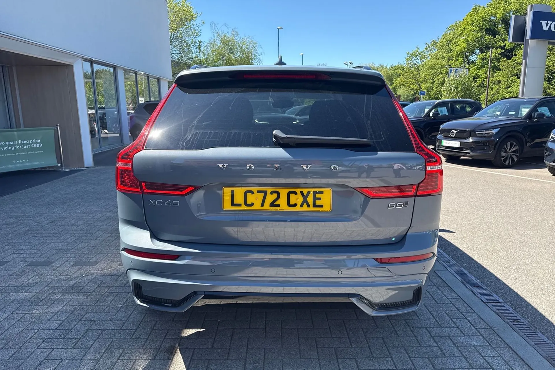 Volvo XC60 thumbnail image number 9