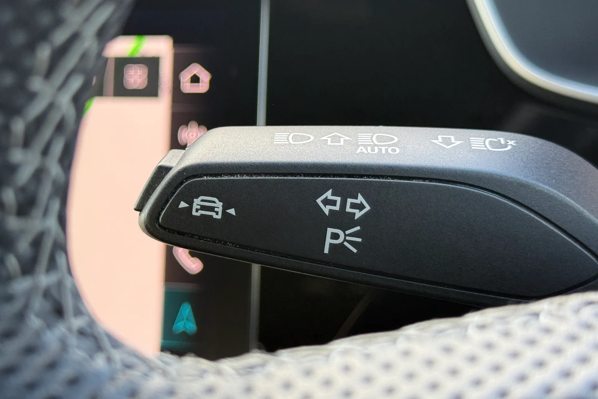 Audi Q3 S LINE 40 TFSI QUATTRO thumbnail image number 17