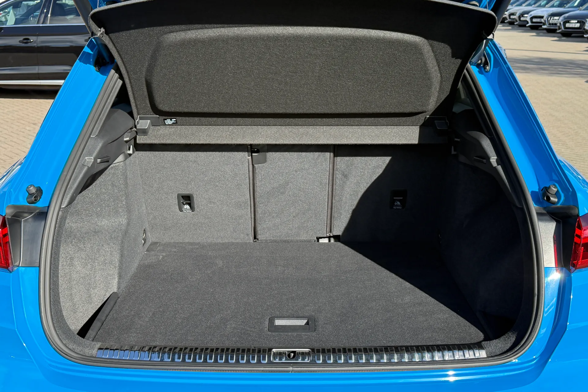 Audi Q3 S LINE 40 TFSI QUATTRO thumbnail image number 34