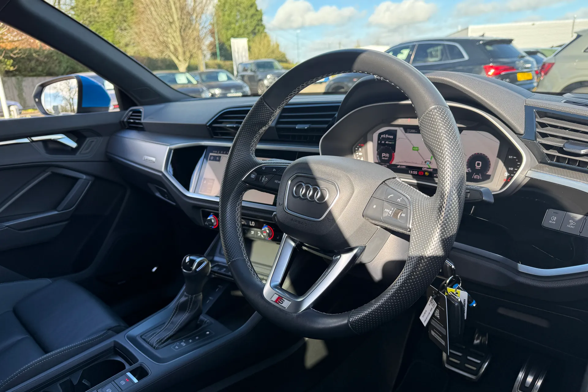 Audi Q3 S LINE 40 TFSI QUATTRO thumbnail image number 27