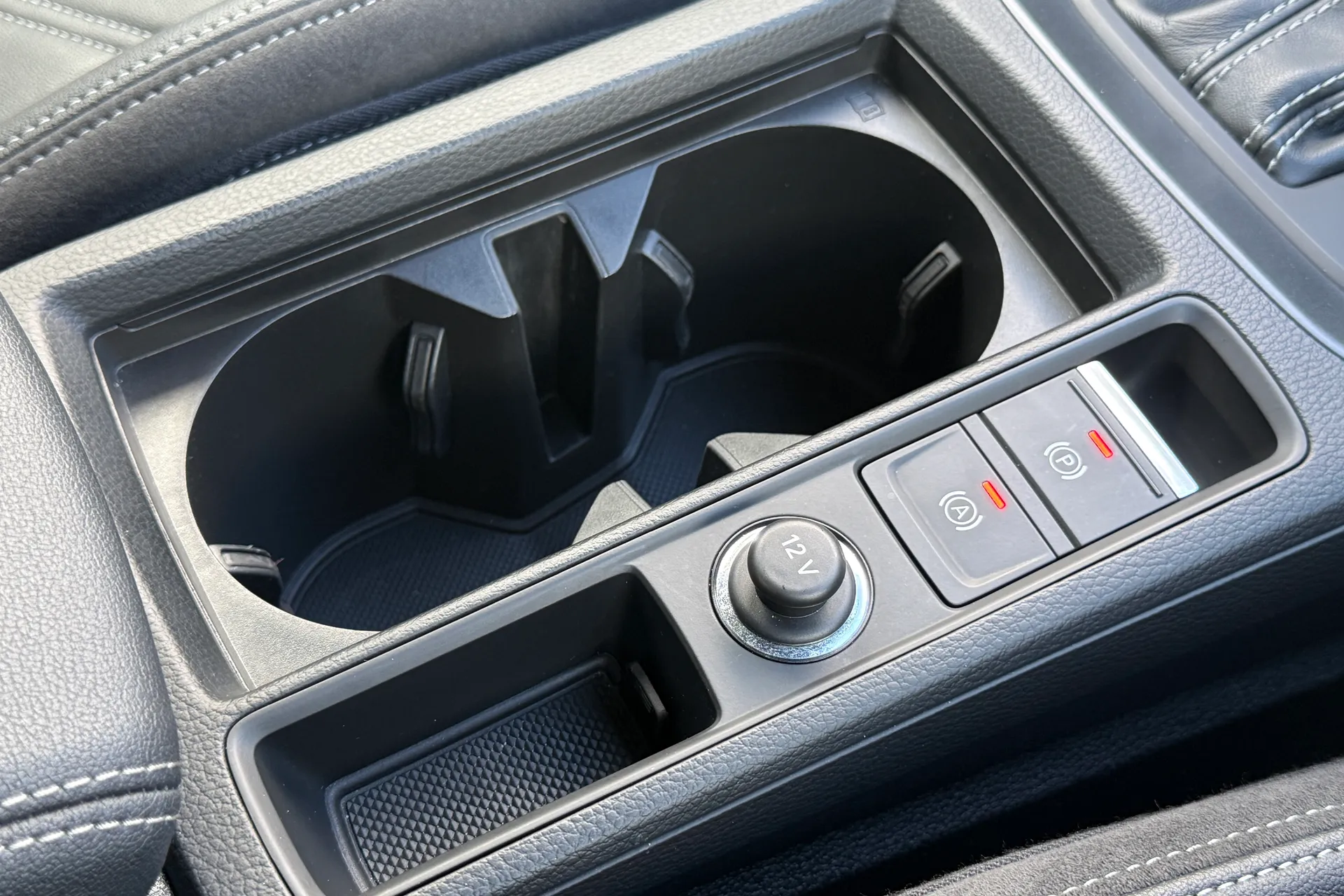 Audi Q3 S LINE 40 TFSI QUATTRO thumbnail image number 41