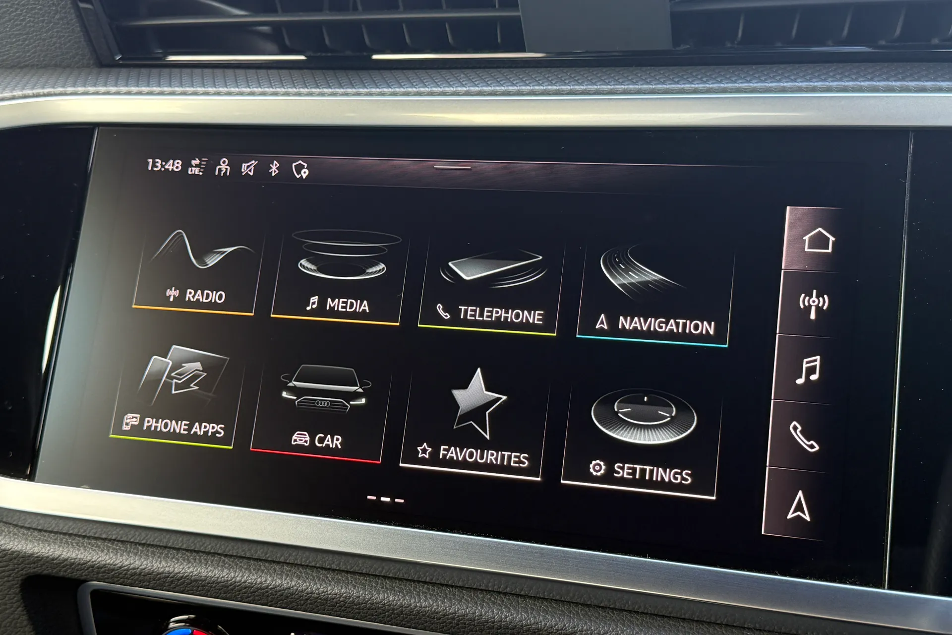 Audi Q3 S LINE 40 TFSI QUATTRO thumbnail image number 12