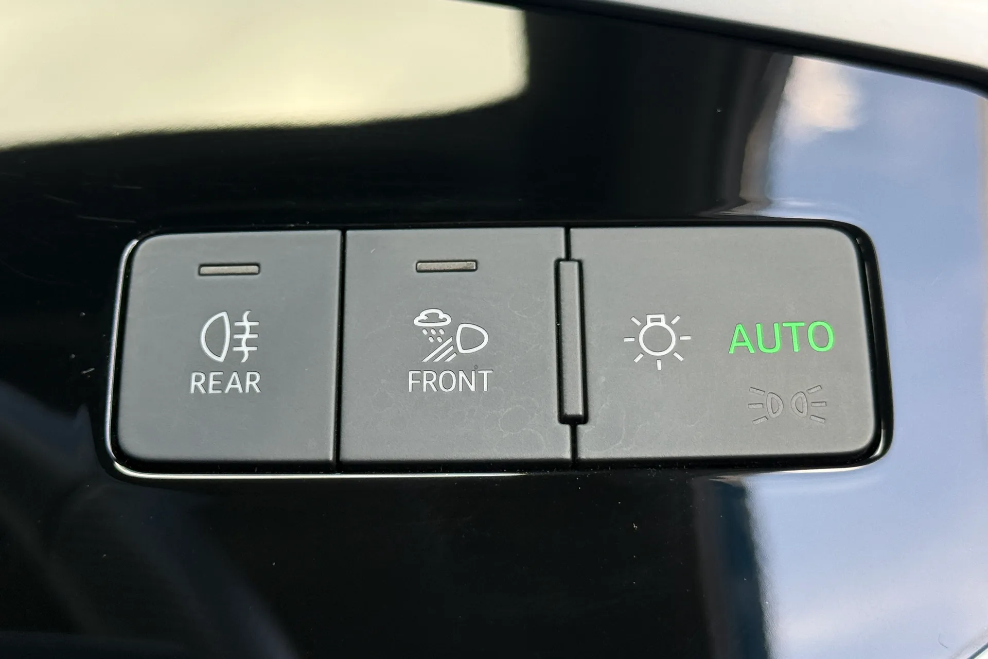 Audi Q3 S LINE 40 TFSI QUATTRO thumbnail image number 22