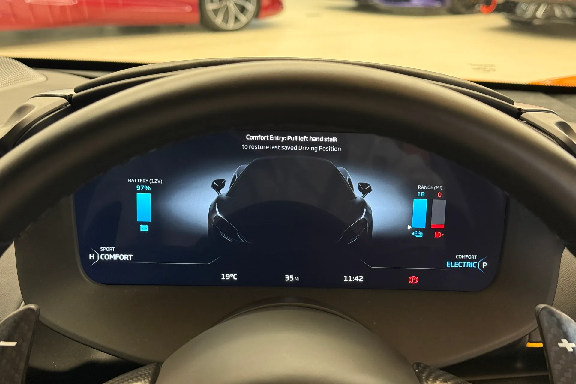 McLaren ARTURA thumbnail image number 19