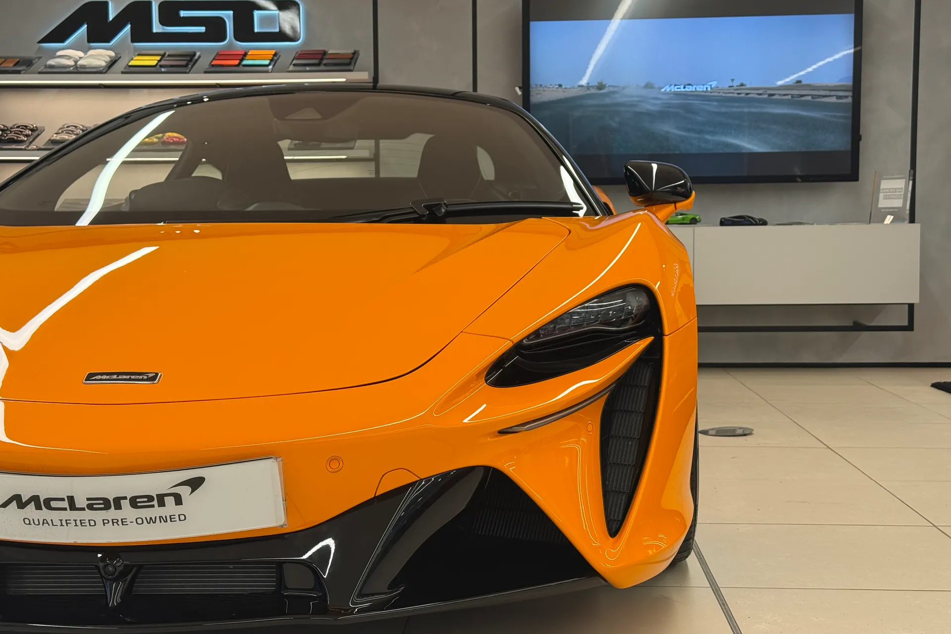 McLaren ARTURA thumbnail image number 41
