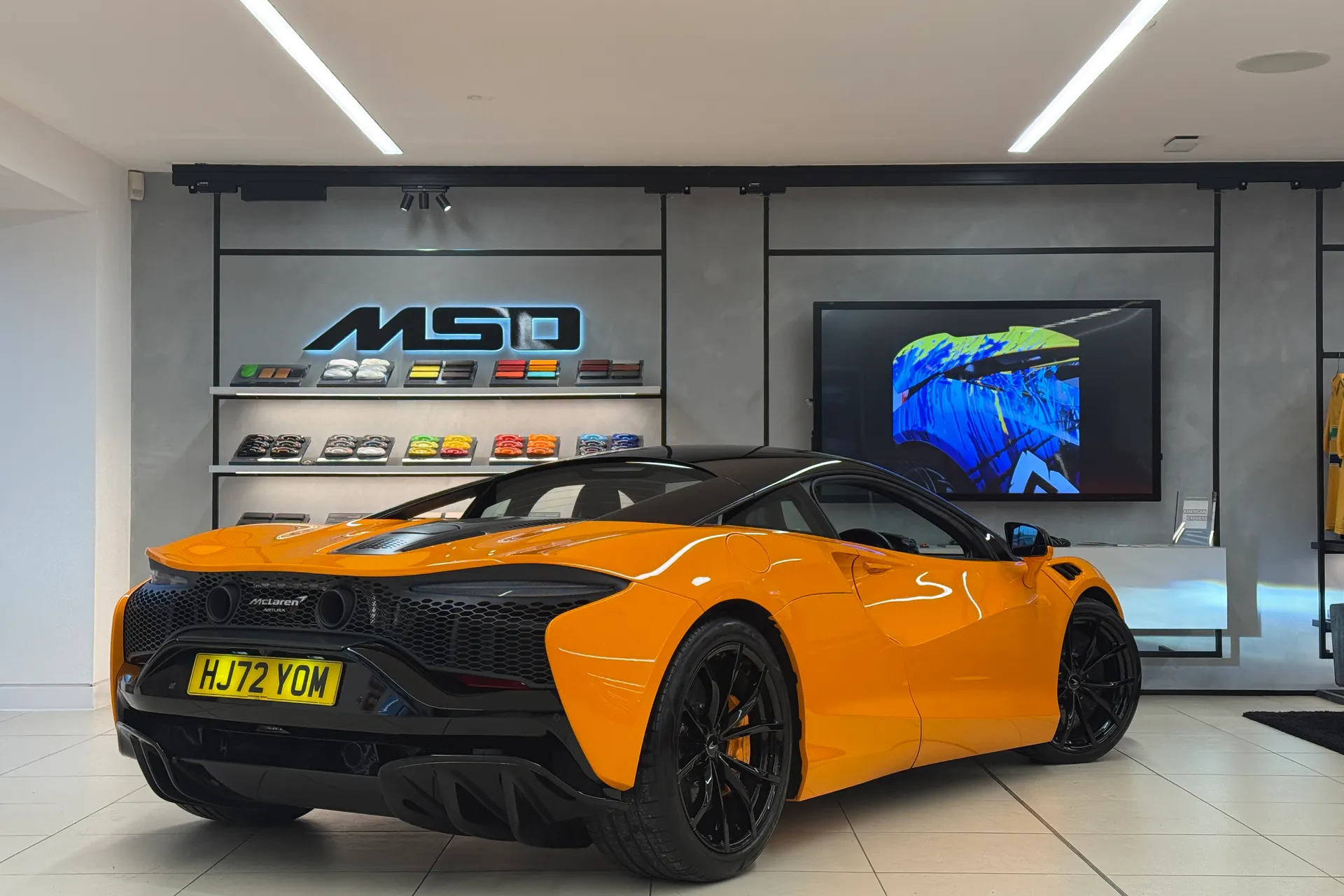 McLaren ARTURA thumbnail image number 42