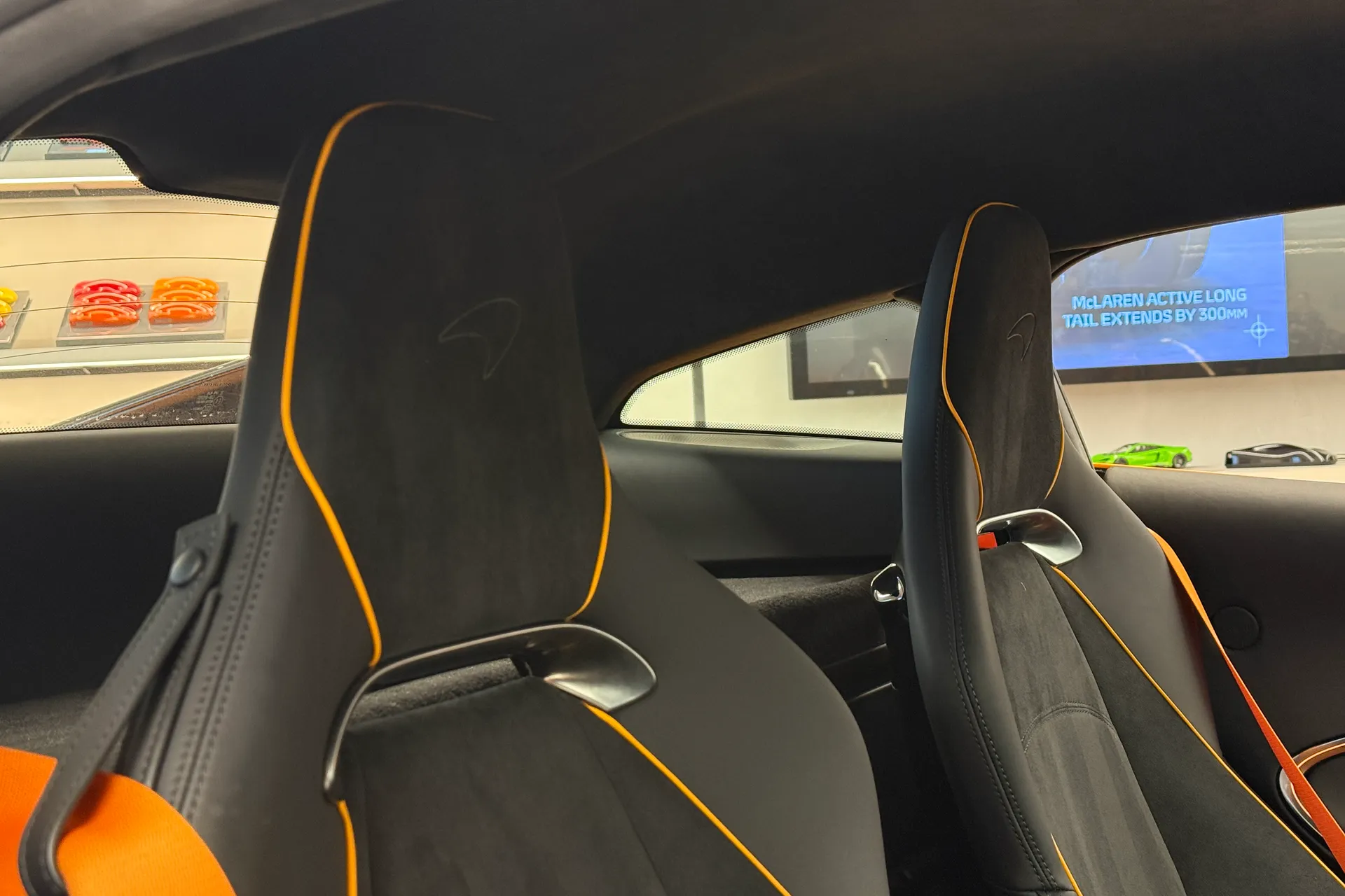 McLaren ARTURA thumbnail image number 7