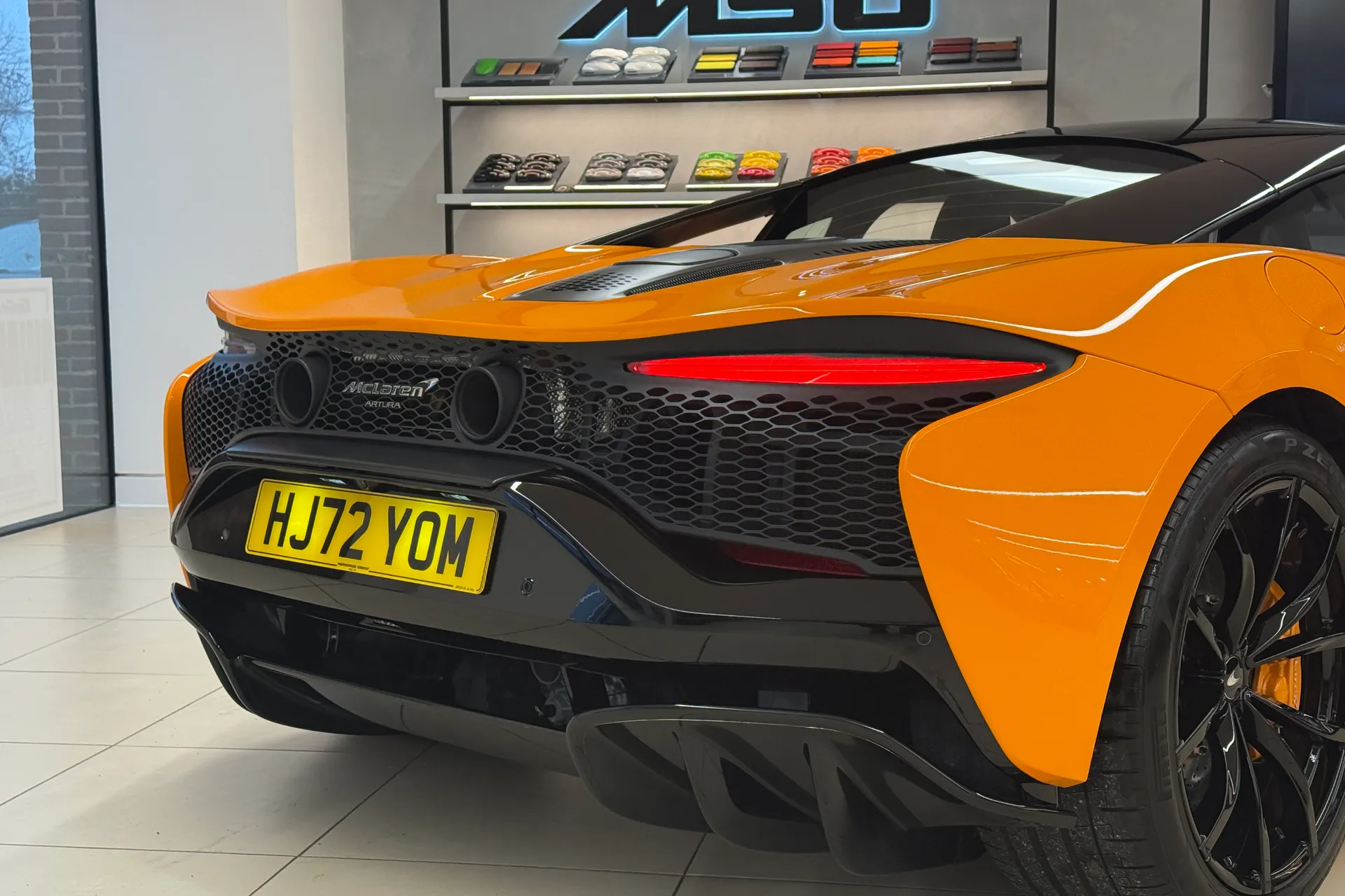 McLaren ARTURA thumbnail image number 44