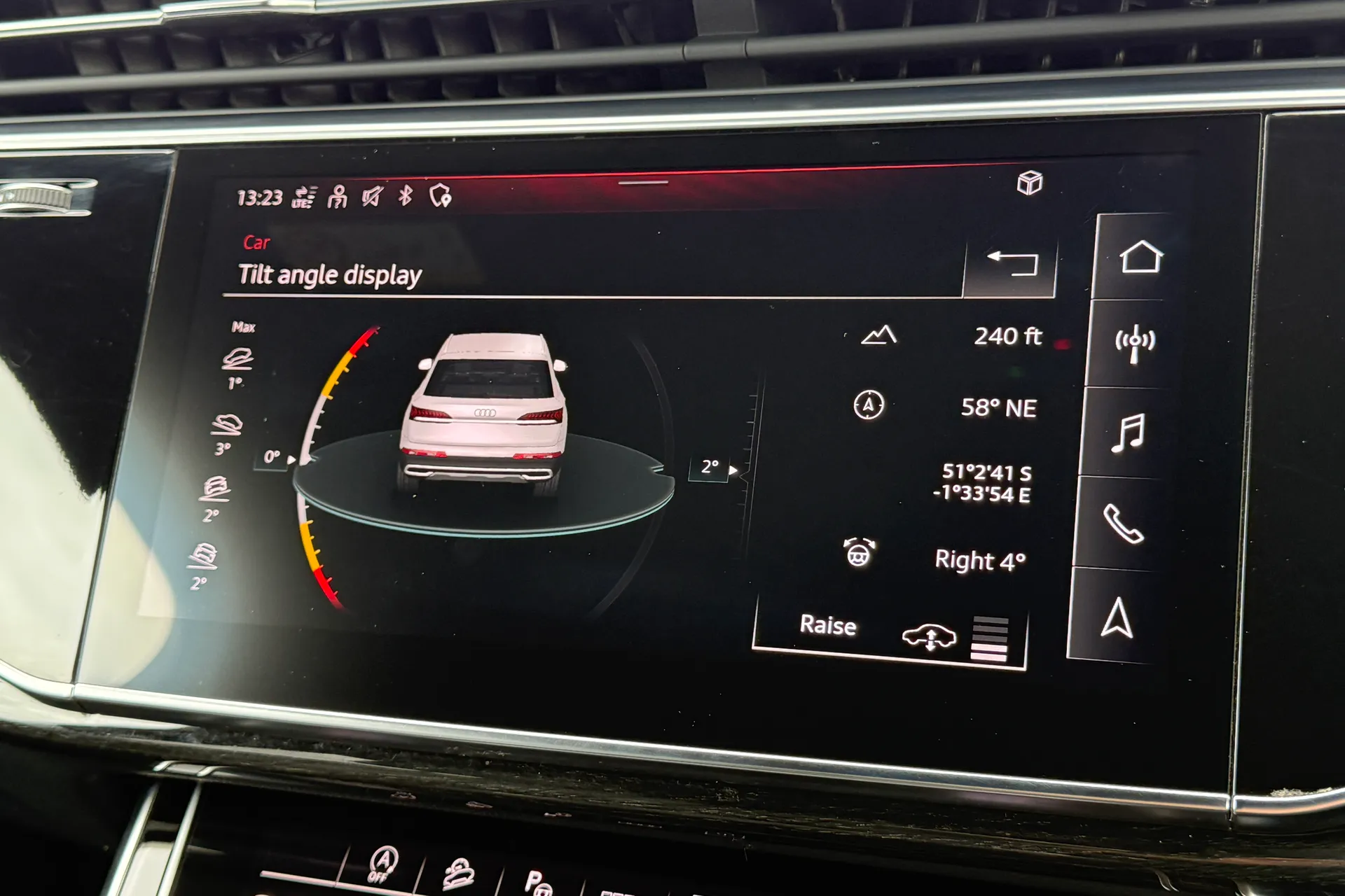 Audi Q7 thumbnail image number 16