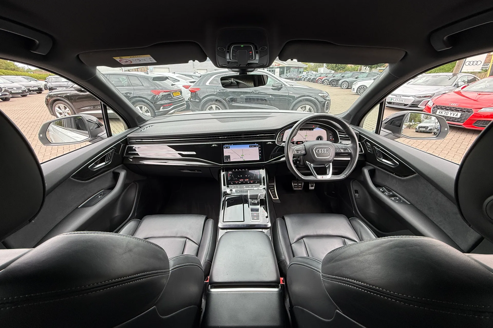 Audi Q7 thumbnail image number 3