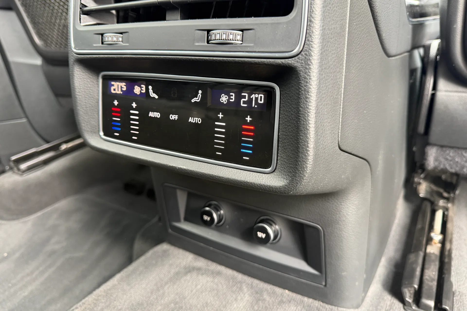 Audi Q7 thumbnail image number 55