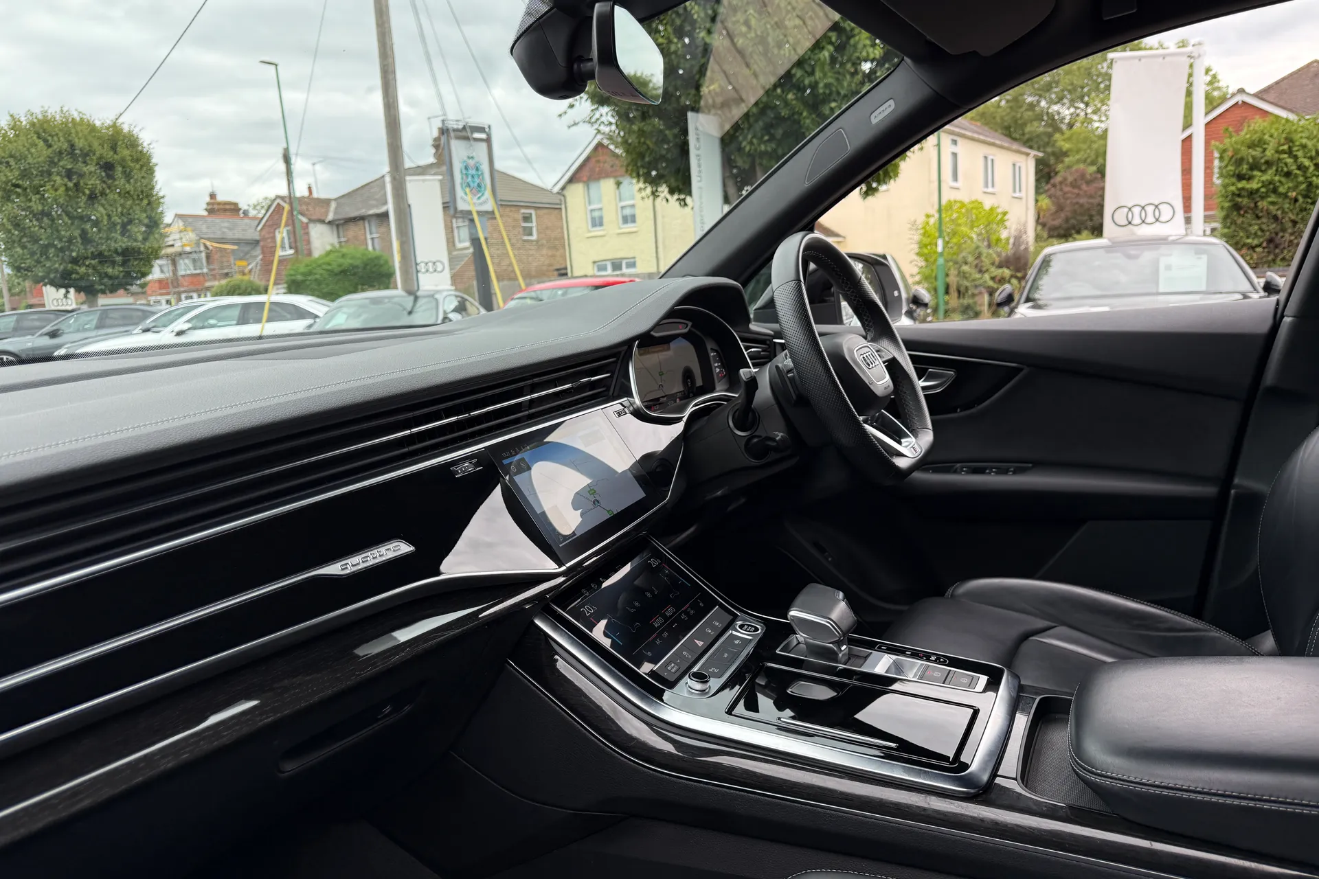 Audi Q7 thumbnail image number 36