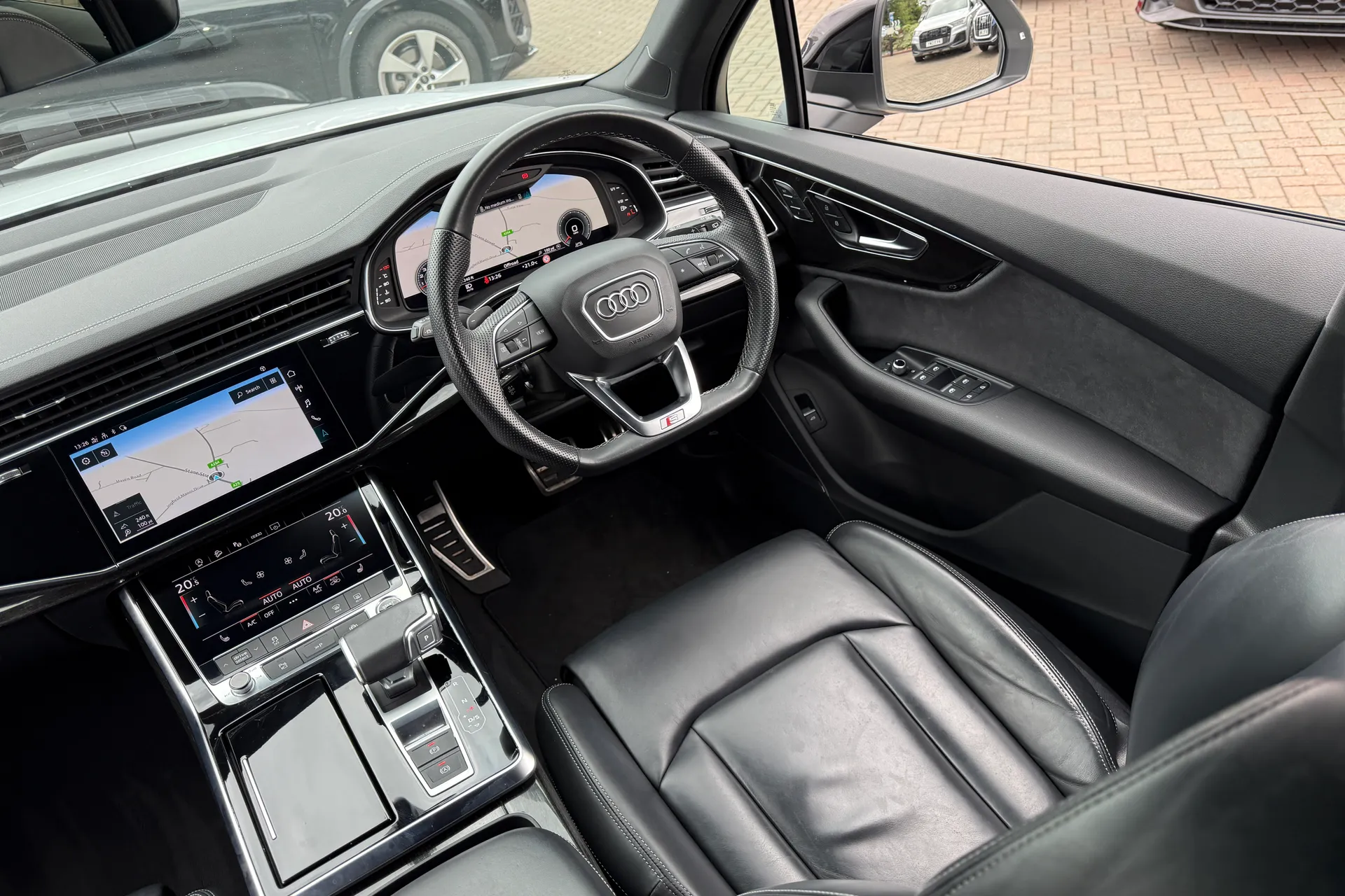 Audi Q7 thumbnail image number 48