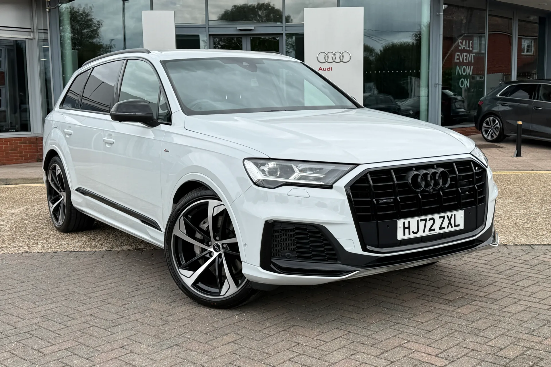 Audi Q7 thumbnail image number 31